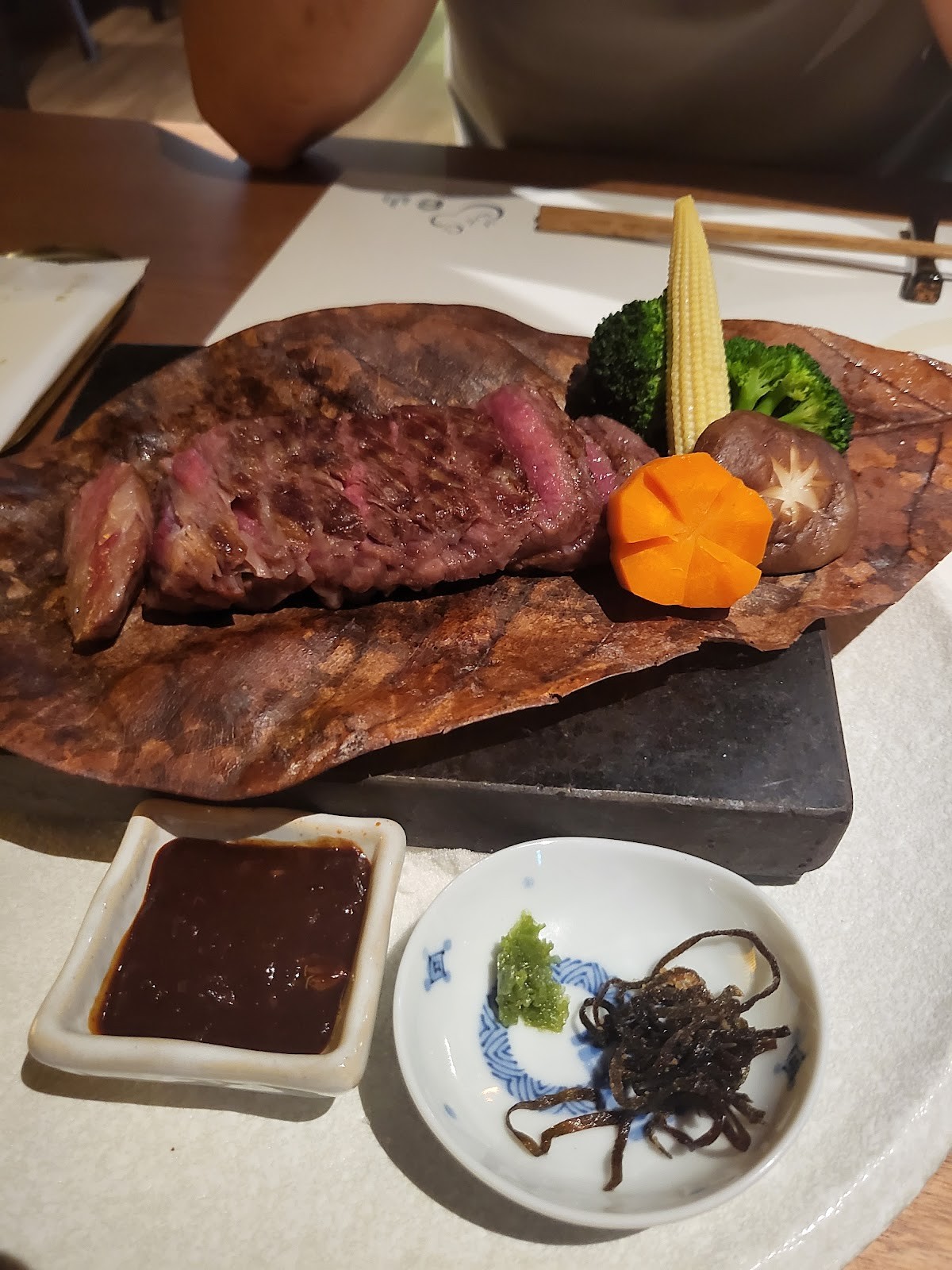 Shin Kong Mitsukoshi Xinyi Place A4: food & drinks