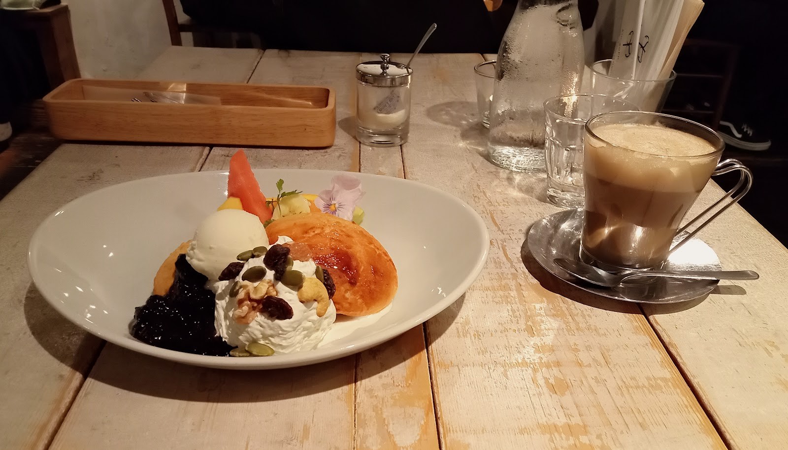 Ain Soph. Journey Shinjuku: food & drinks