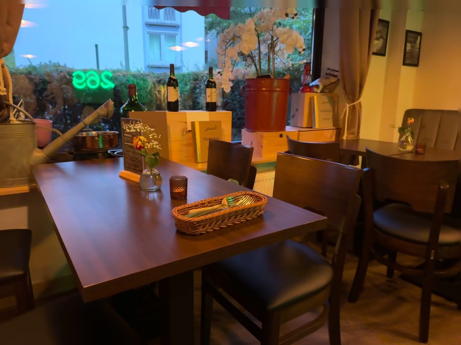 269 TwoSixNine Vegan Restaurant Frankfurt: the place