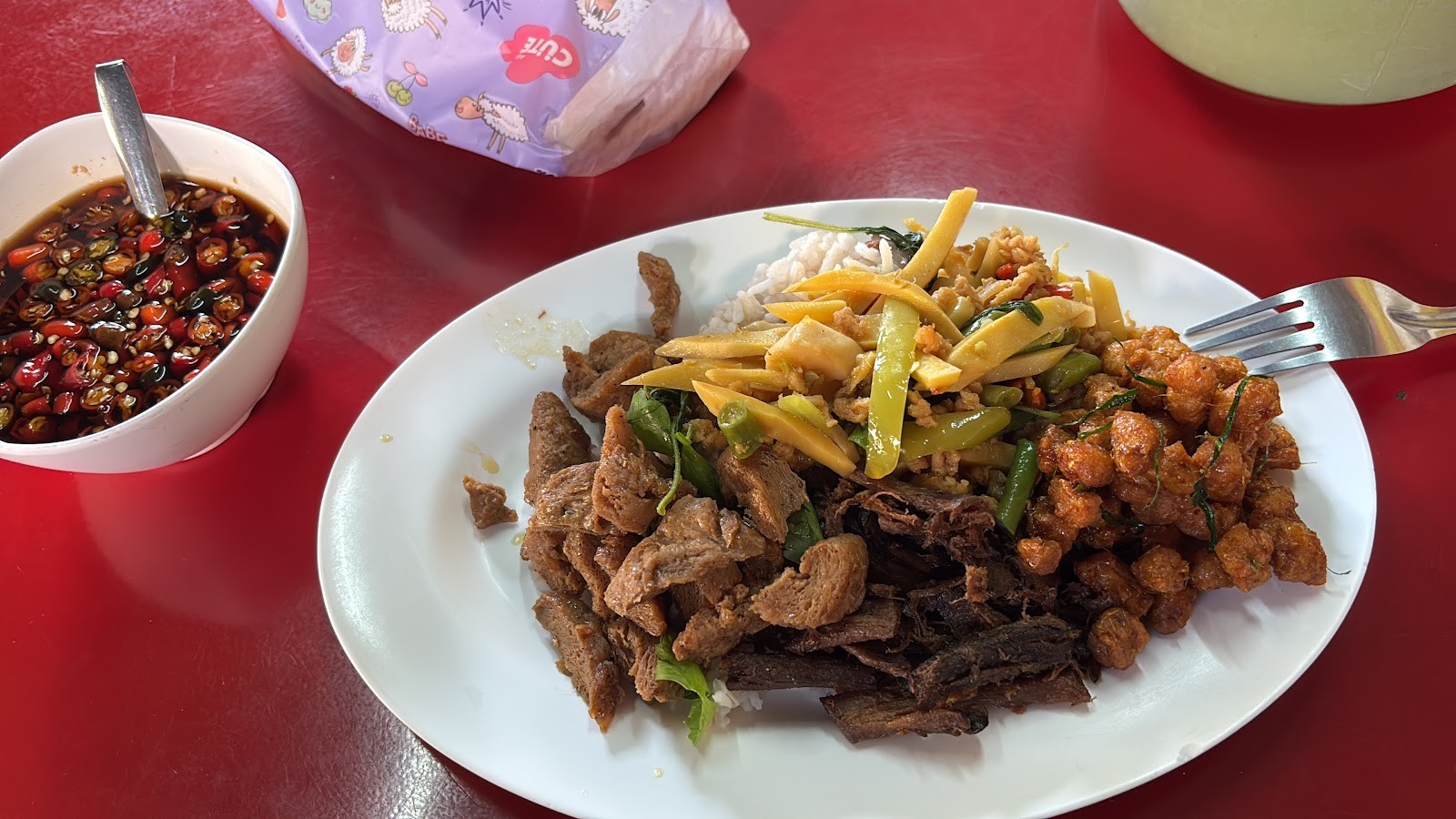 Jay Tiansin Silom (vegetarian restaurant): food & drinks