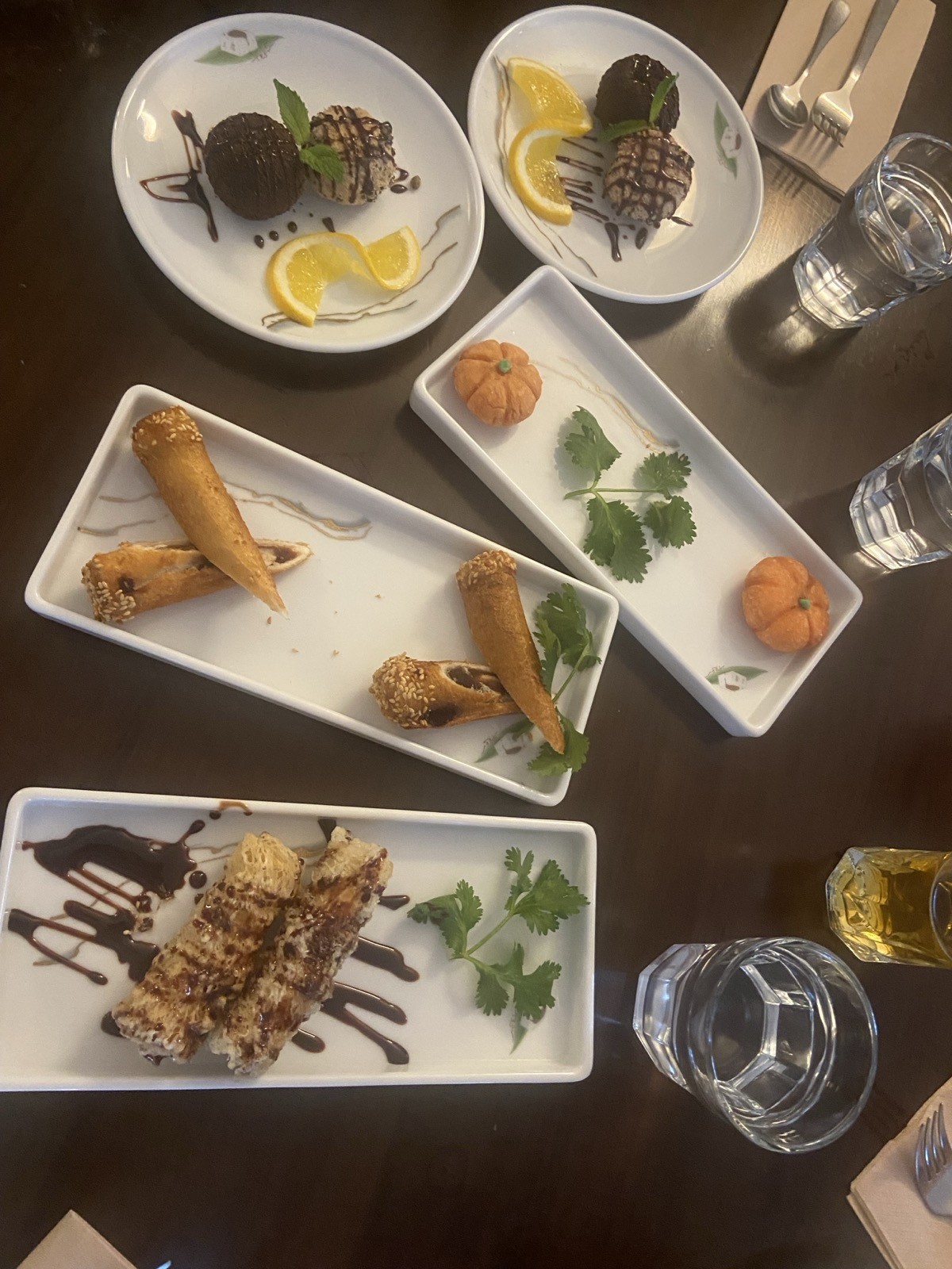 Tofu Vegan Gloucester Road: food & drinks