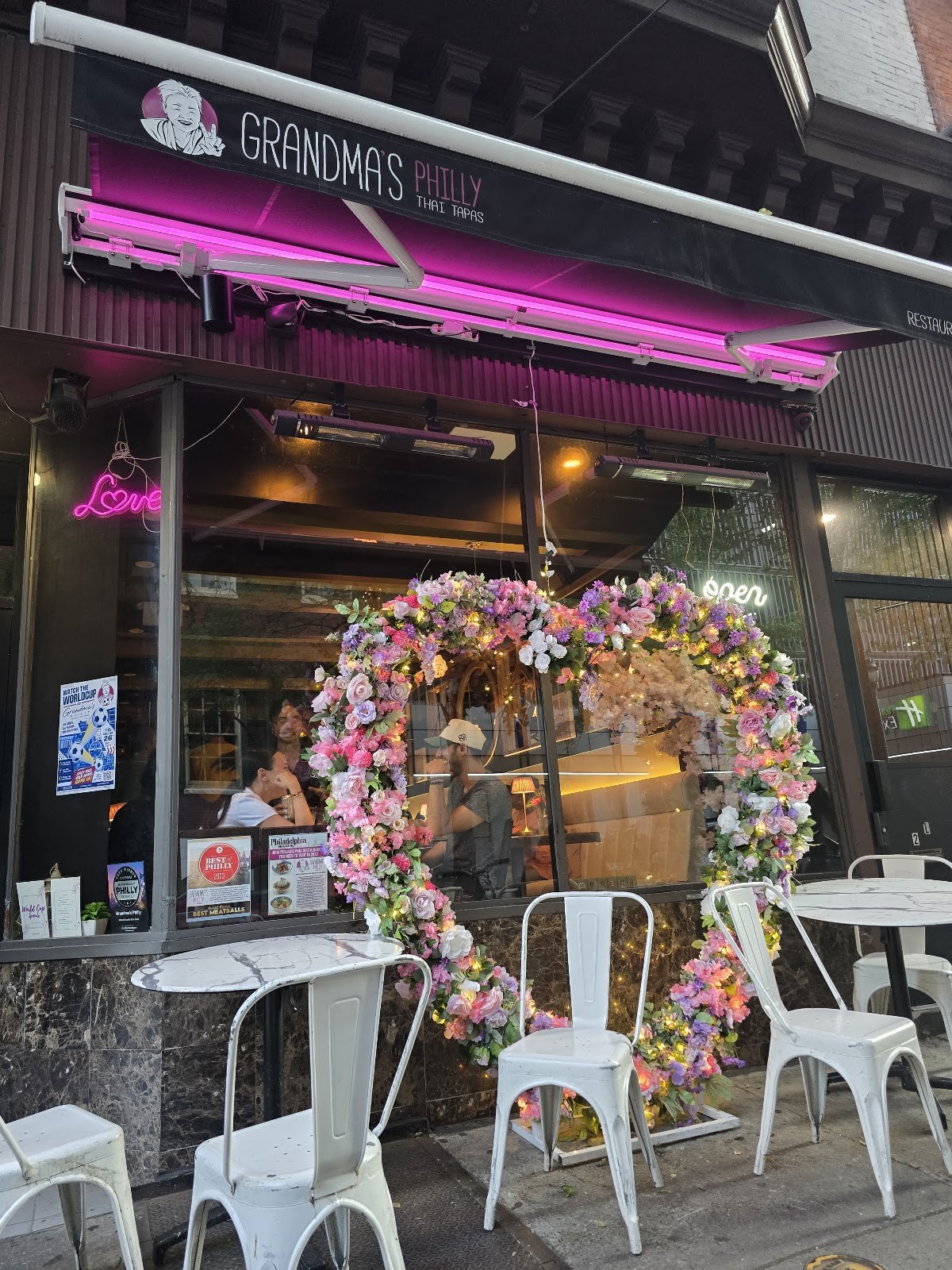 Grandma's Philly: the place