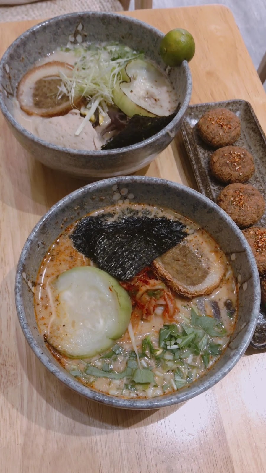 無口小廚 Mukuchi Kitchen & Bar: food & drinks