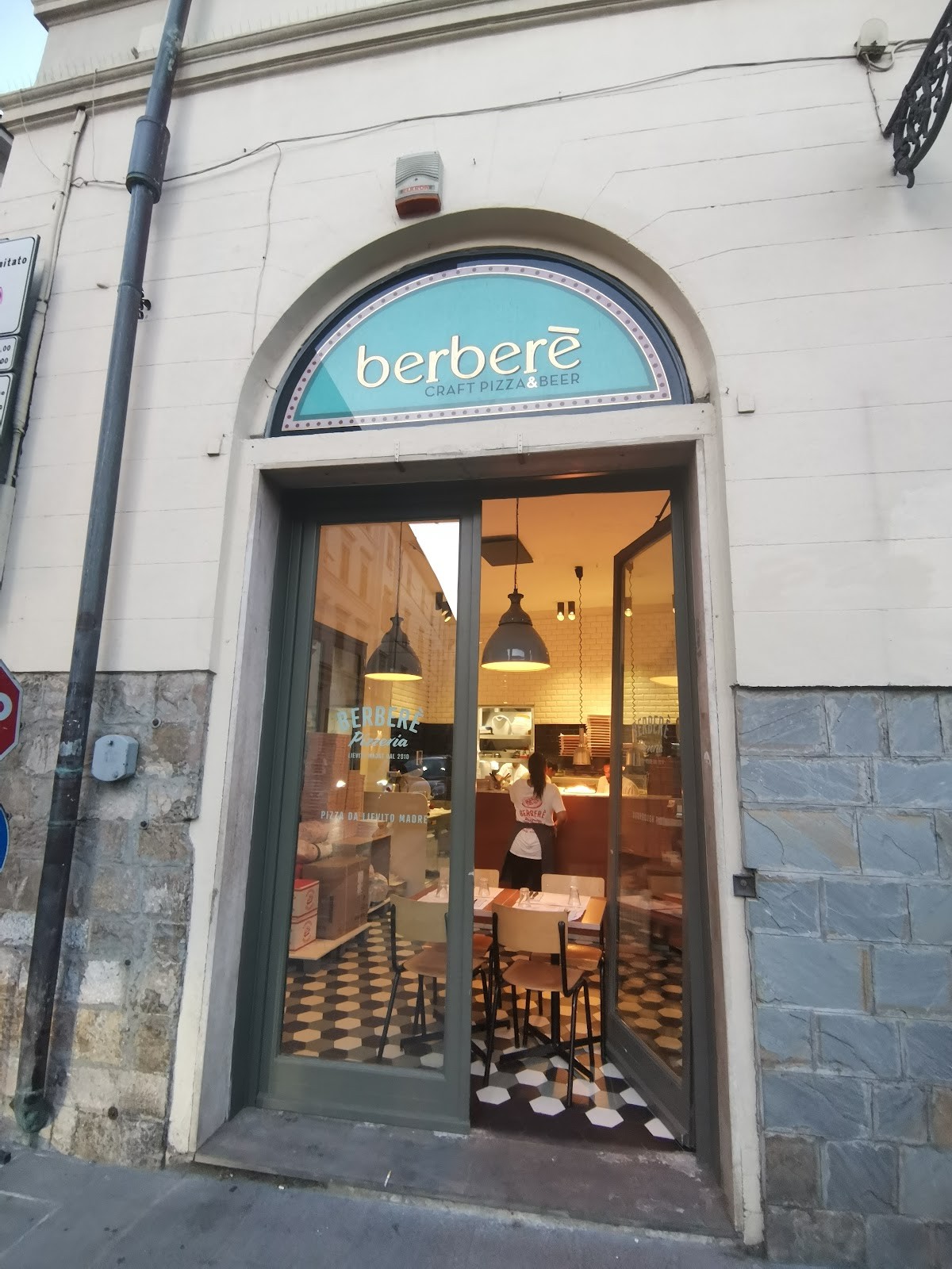 Berberè Pizzeria San Frediano: the place