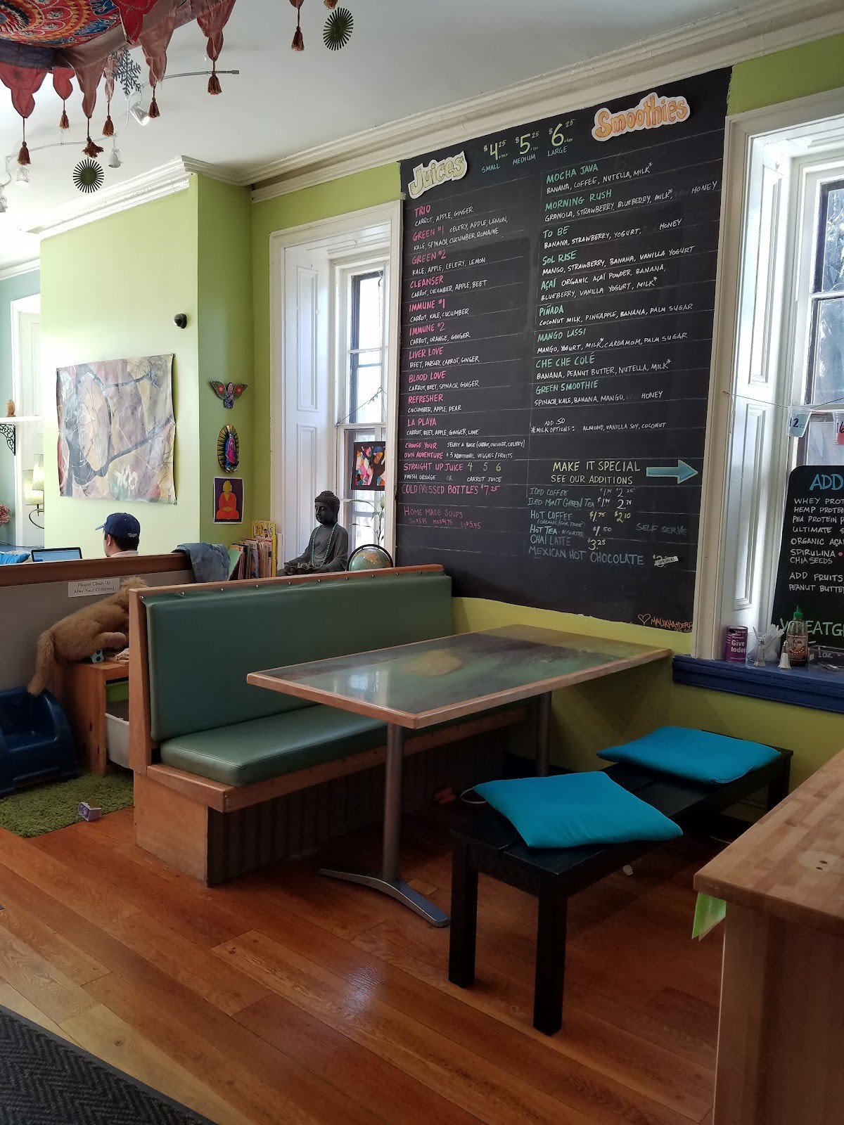 The Juice Room: the place