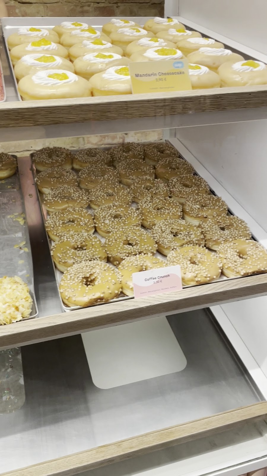 Brammibal's Donuts: food & drinks