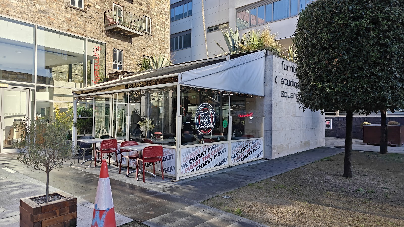 The Cheeky Piglet: the place