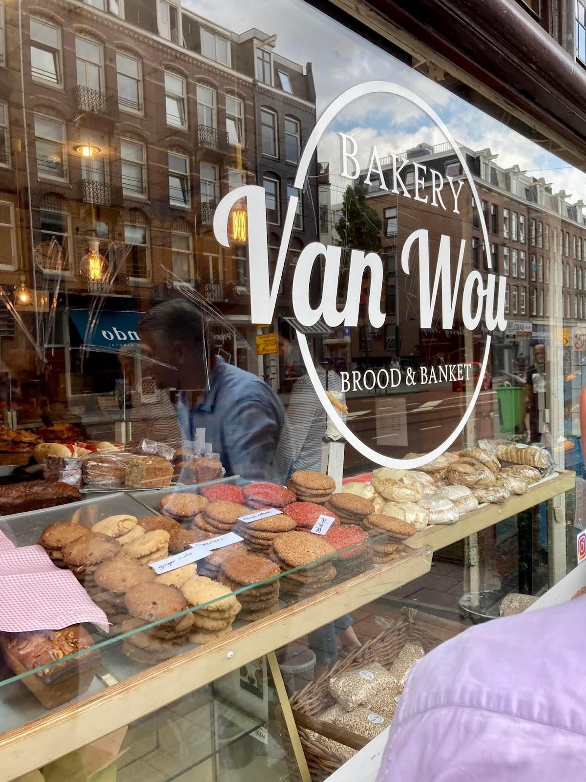 Bakkerij Van Wou: the place