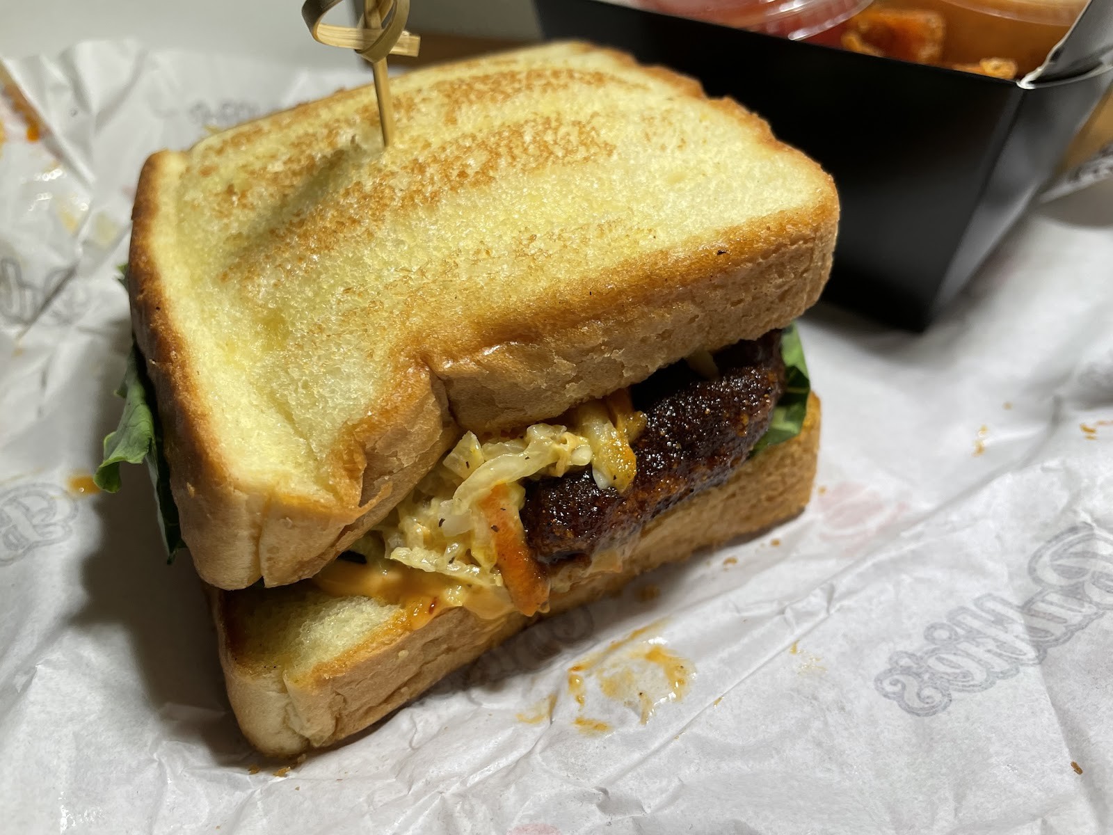 PLNT Burger: food & drinks