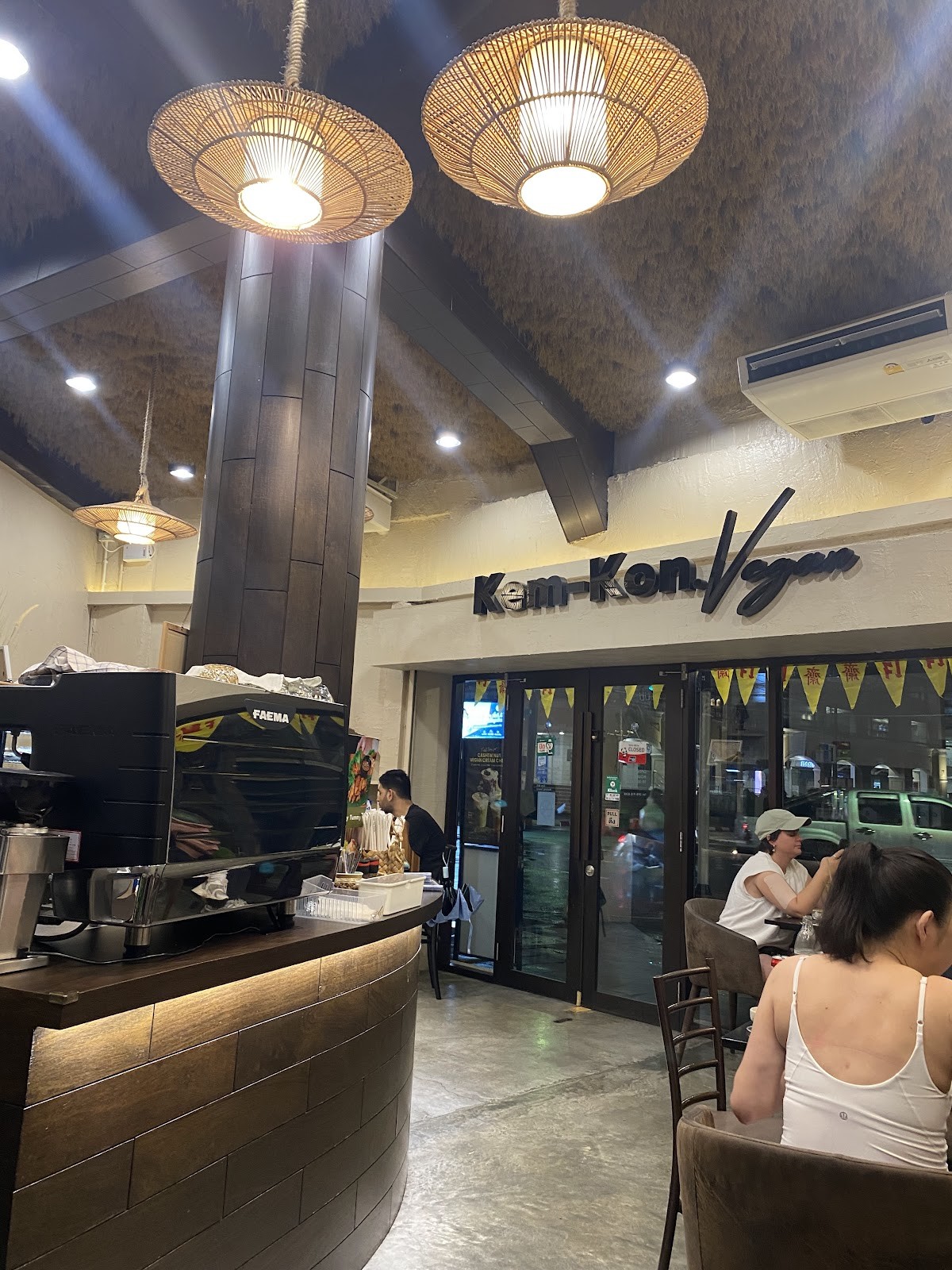 Kem-Kon Vegan Phahurat: the place