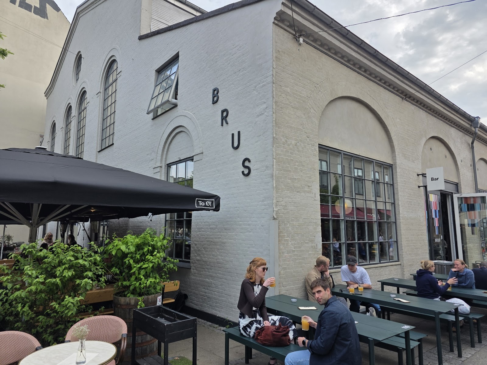 BRUS: the place