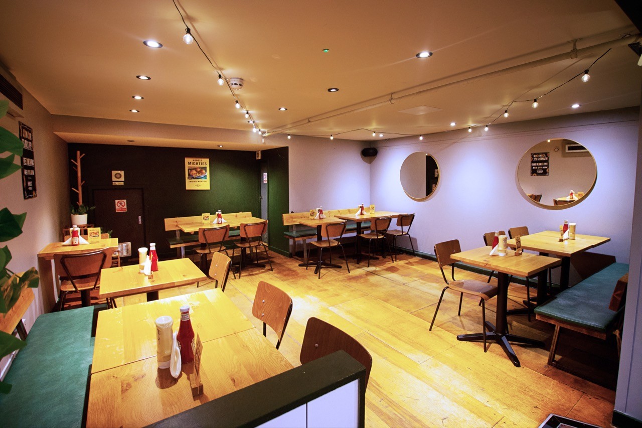 Honest Burgers Meard Street - Soho: the place