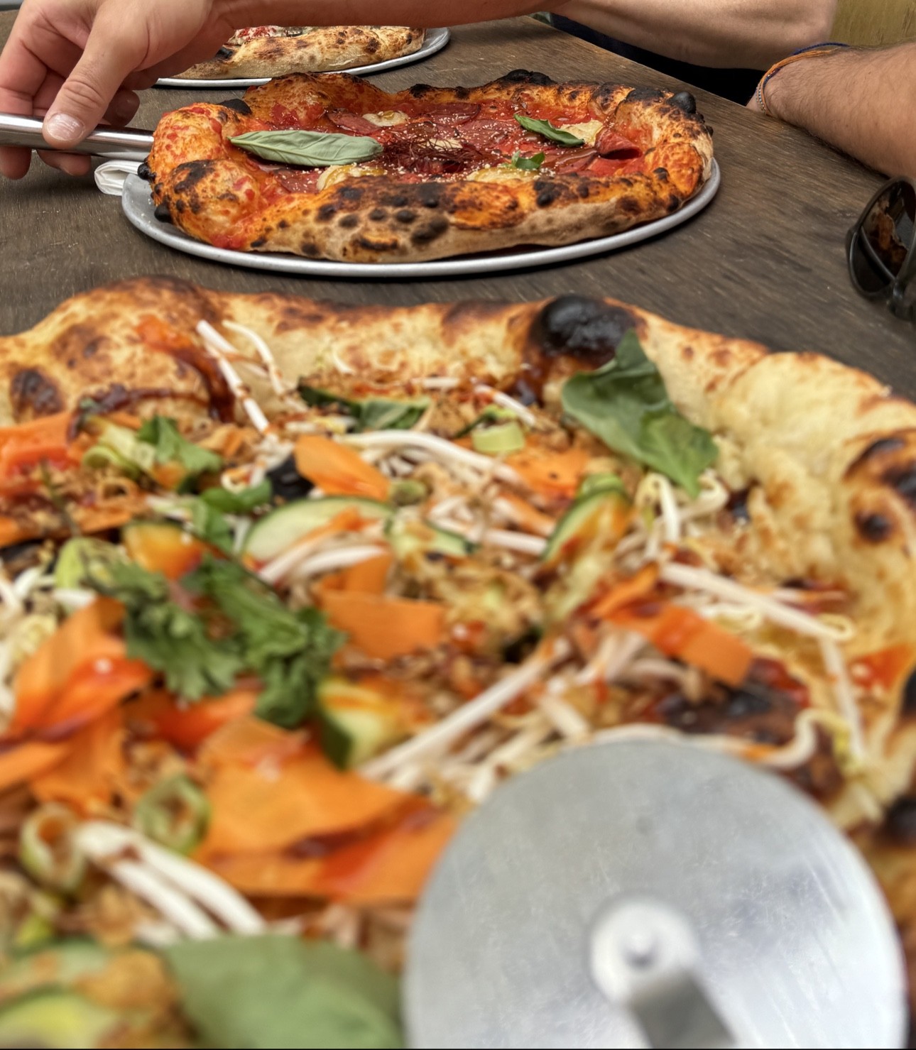 Pretty Pizza: food & drinks