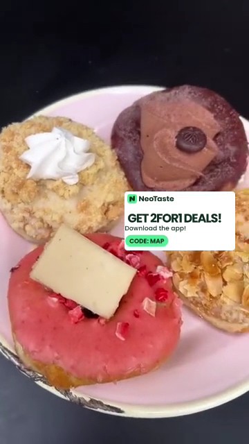 Brammibal's Donuts: food & drinks
