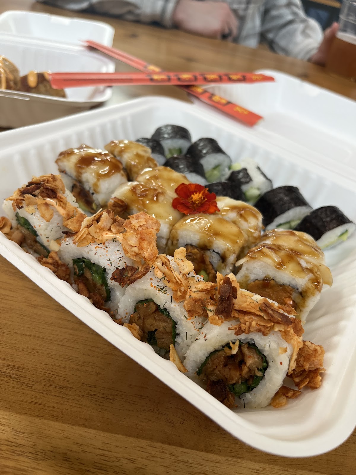 Sushi Love: food & drinks