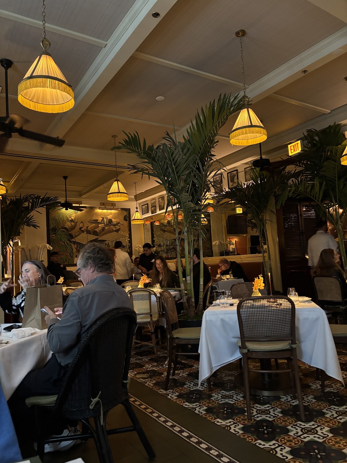 Le Colonial Chicago: the place