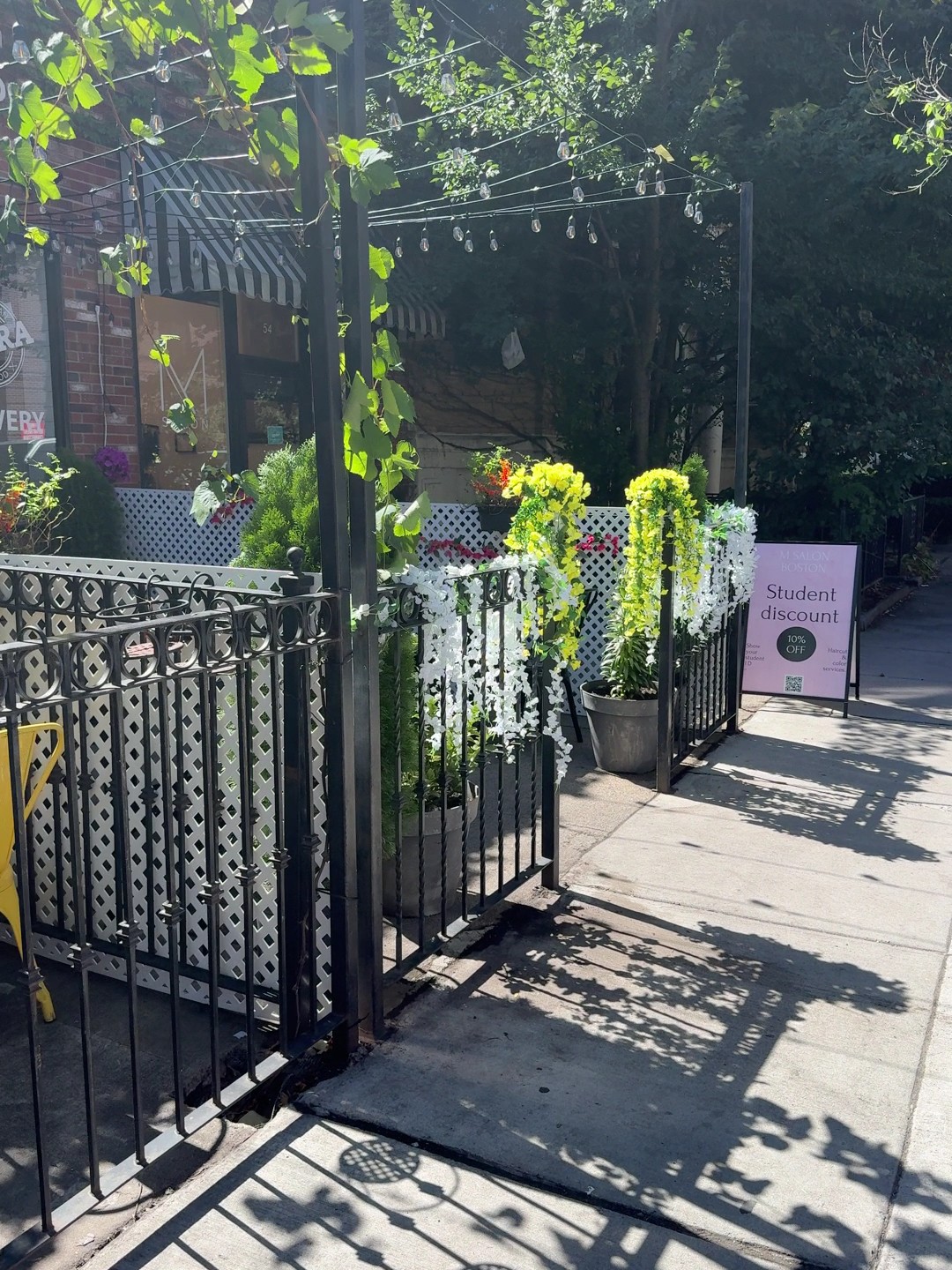 Sufra Mediterranean Food: the place