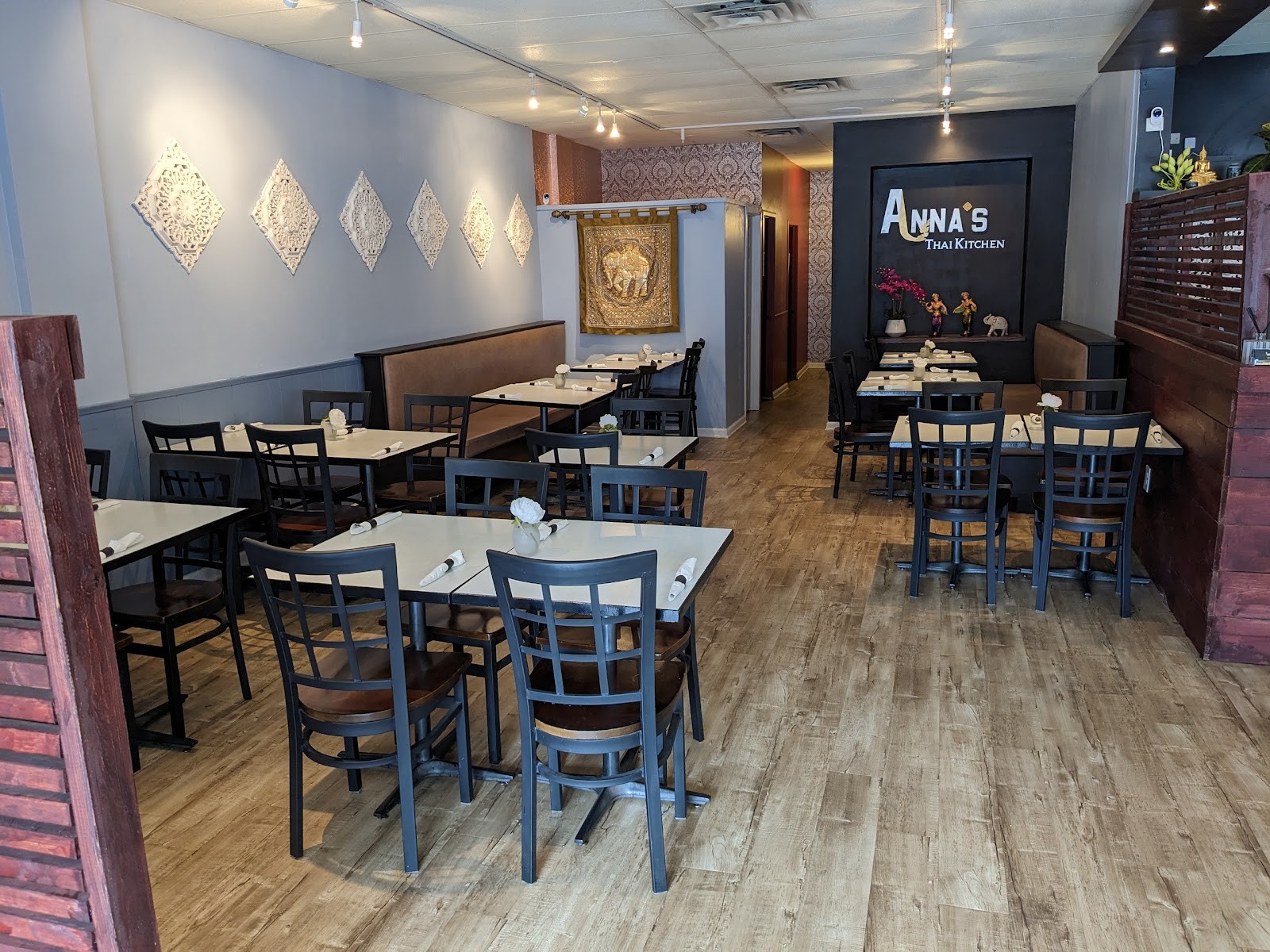 Anna's Thai Kitchen Restaurant: the place