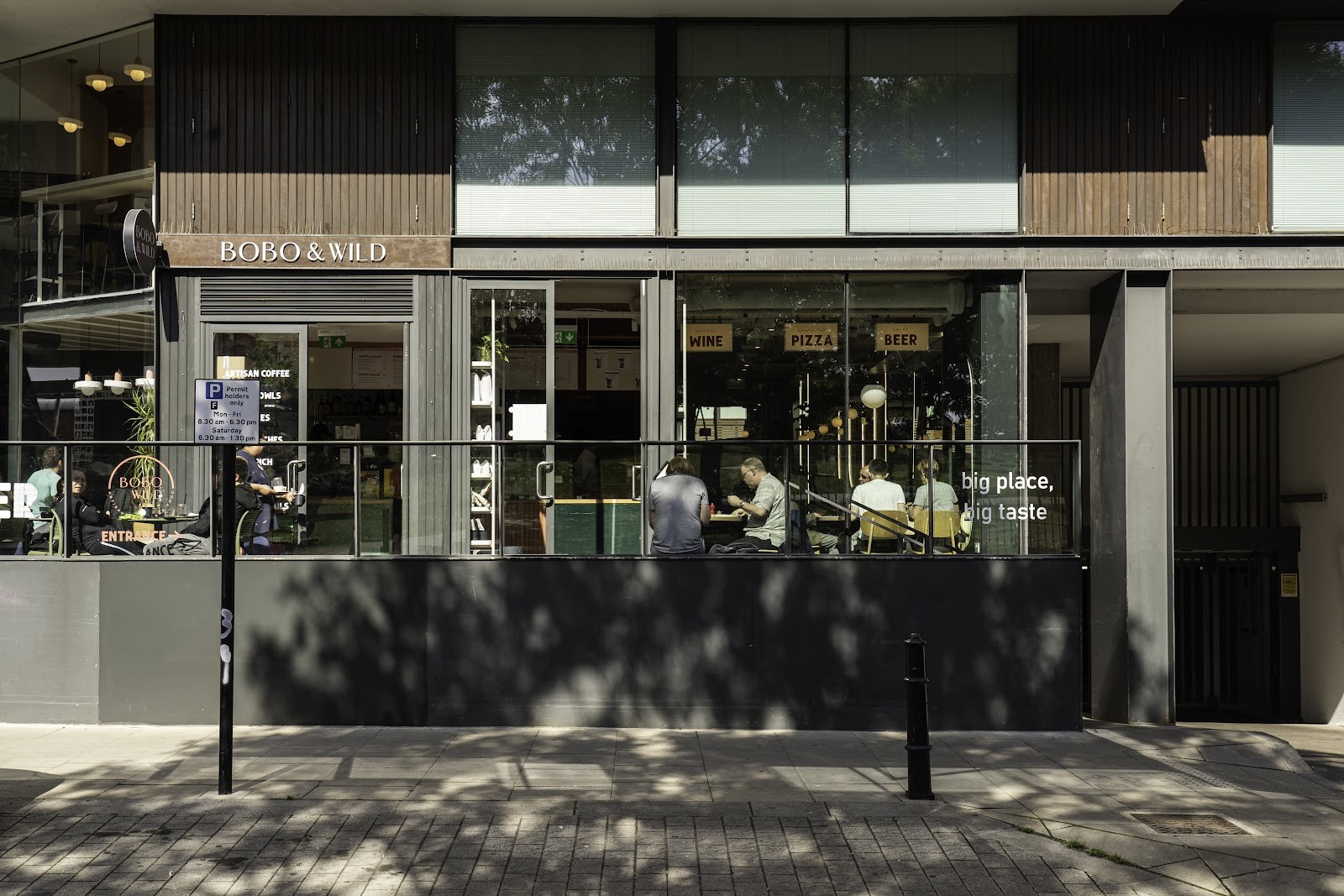 BOBO & WILD - Shoreditch "Coffee, Brunch & Pizza": the place
