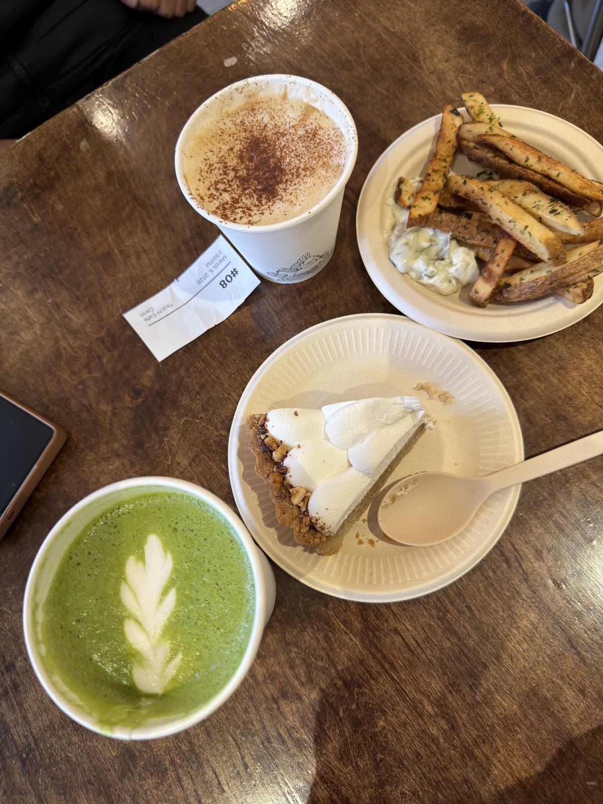 Tsuchi Cafe: food & drinks