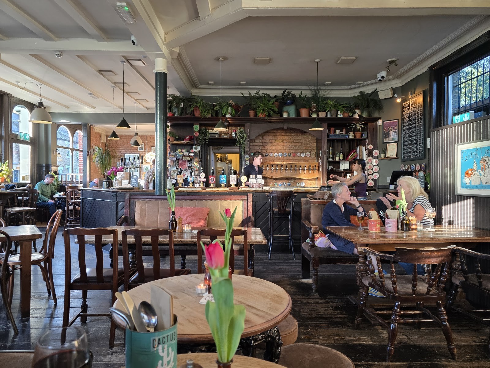 The Black Dog Beer House: the place