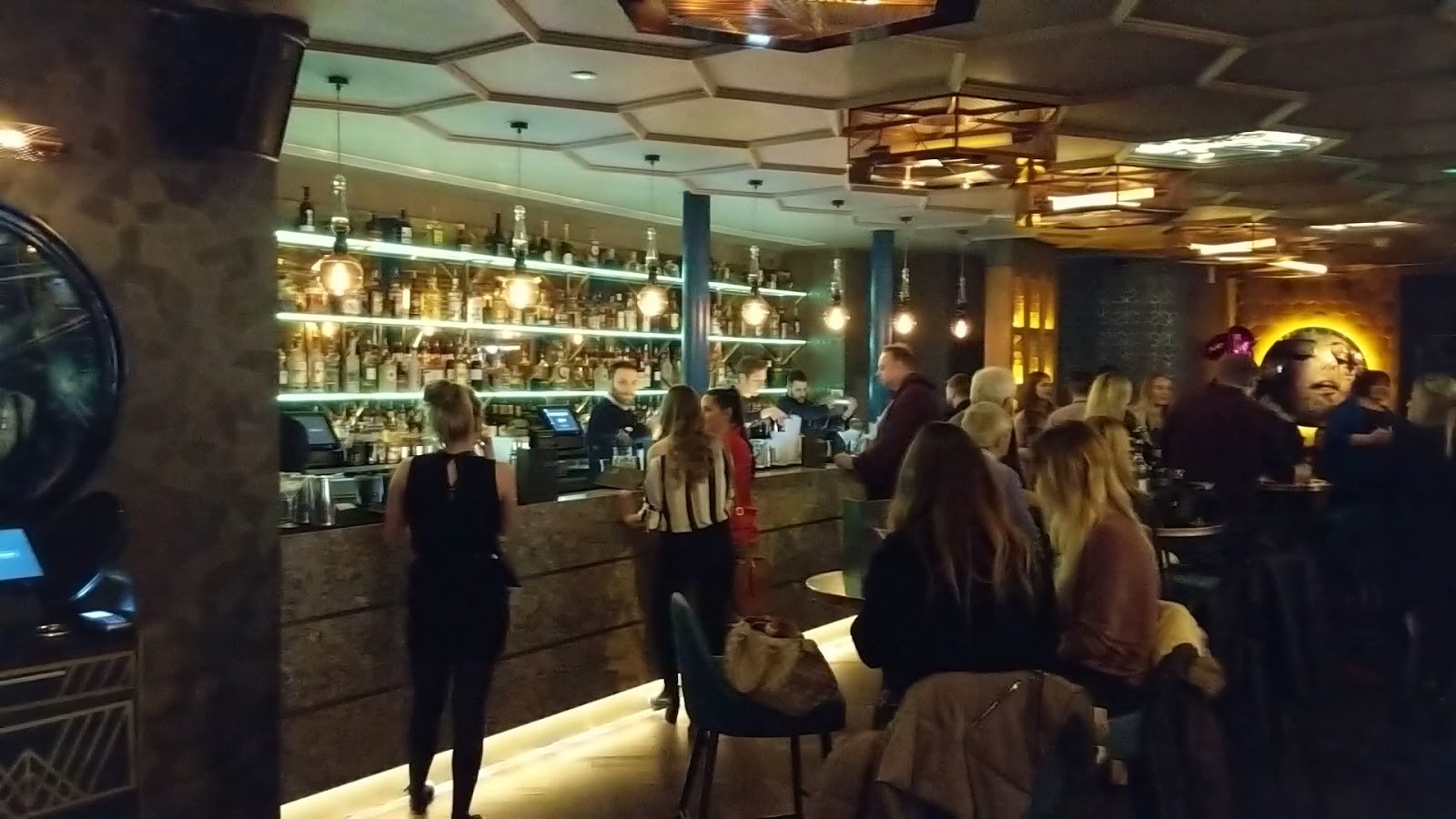 Dirty Martini - Cocktail Bar in Manchester: the place