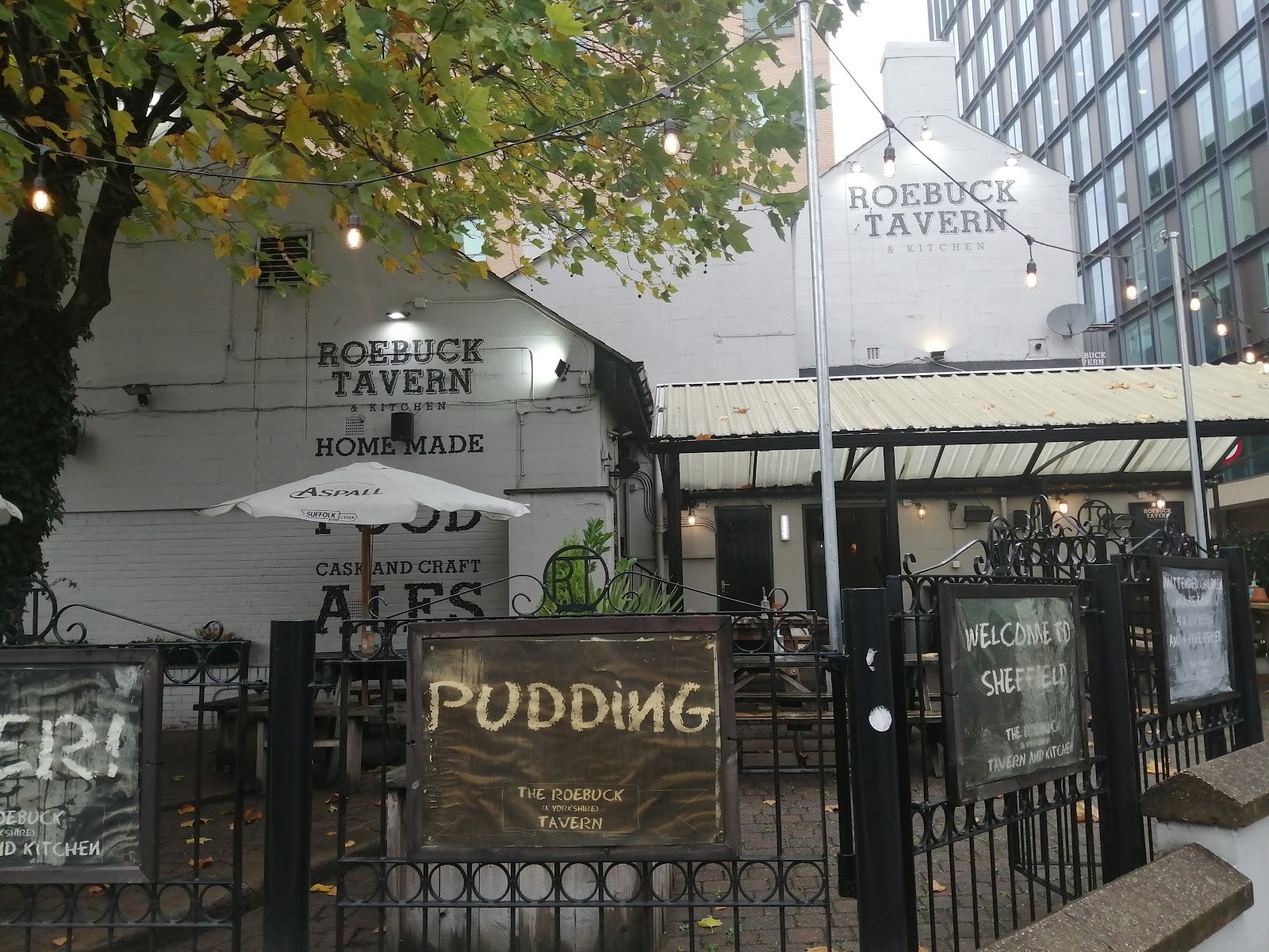 The Roebuck Tavern and Kitchen: the place
