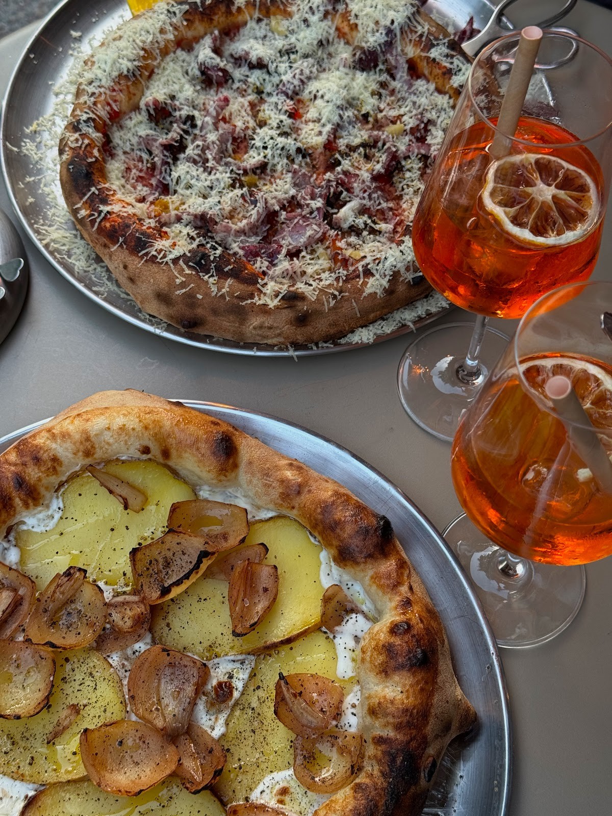 GEMELLO: food & drinks