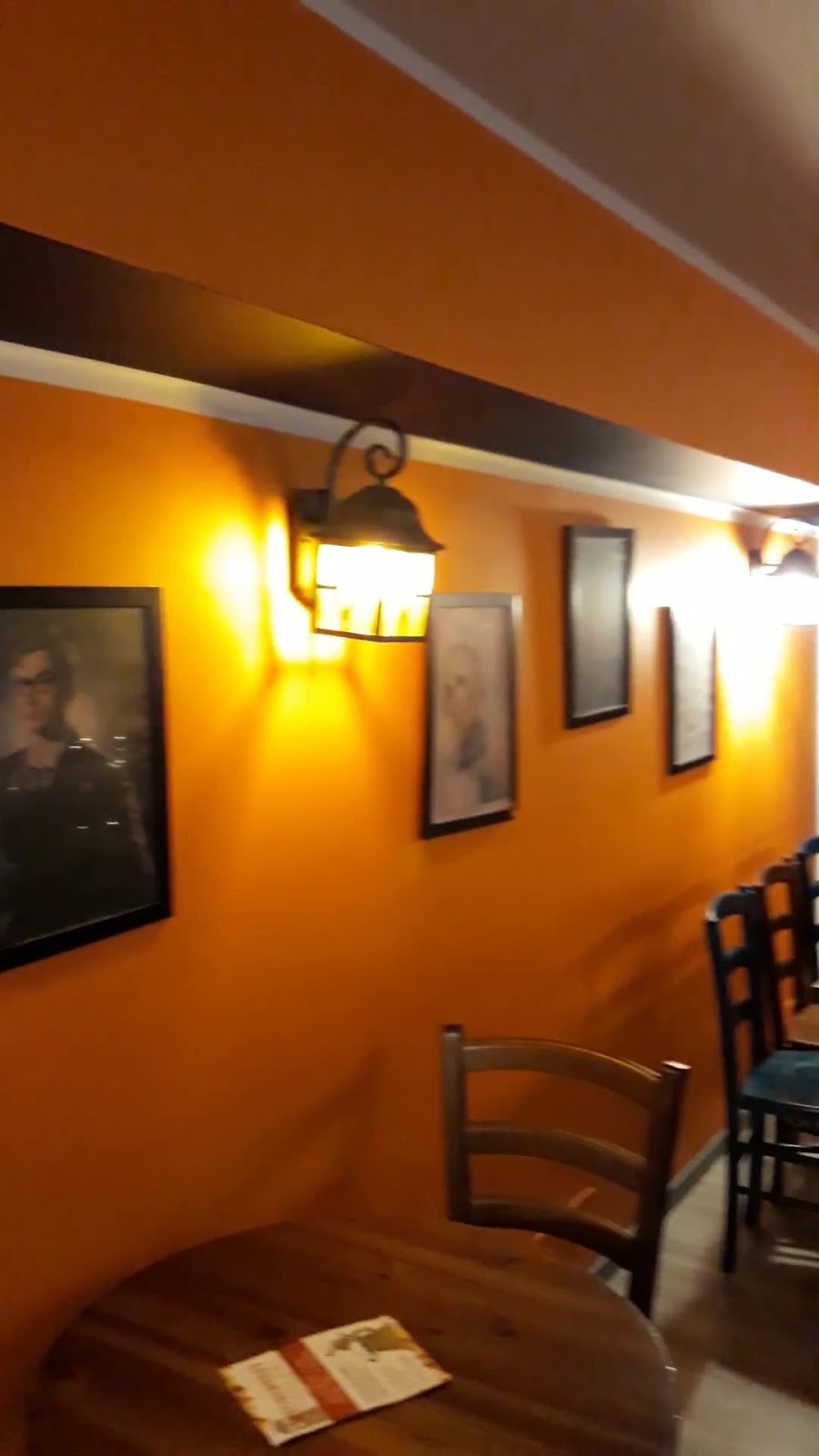 Tardis Pub Birreria Ludoteca: the place