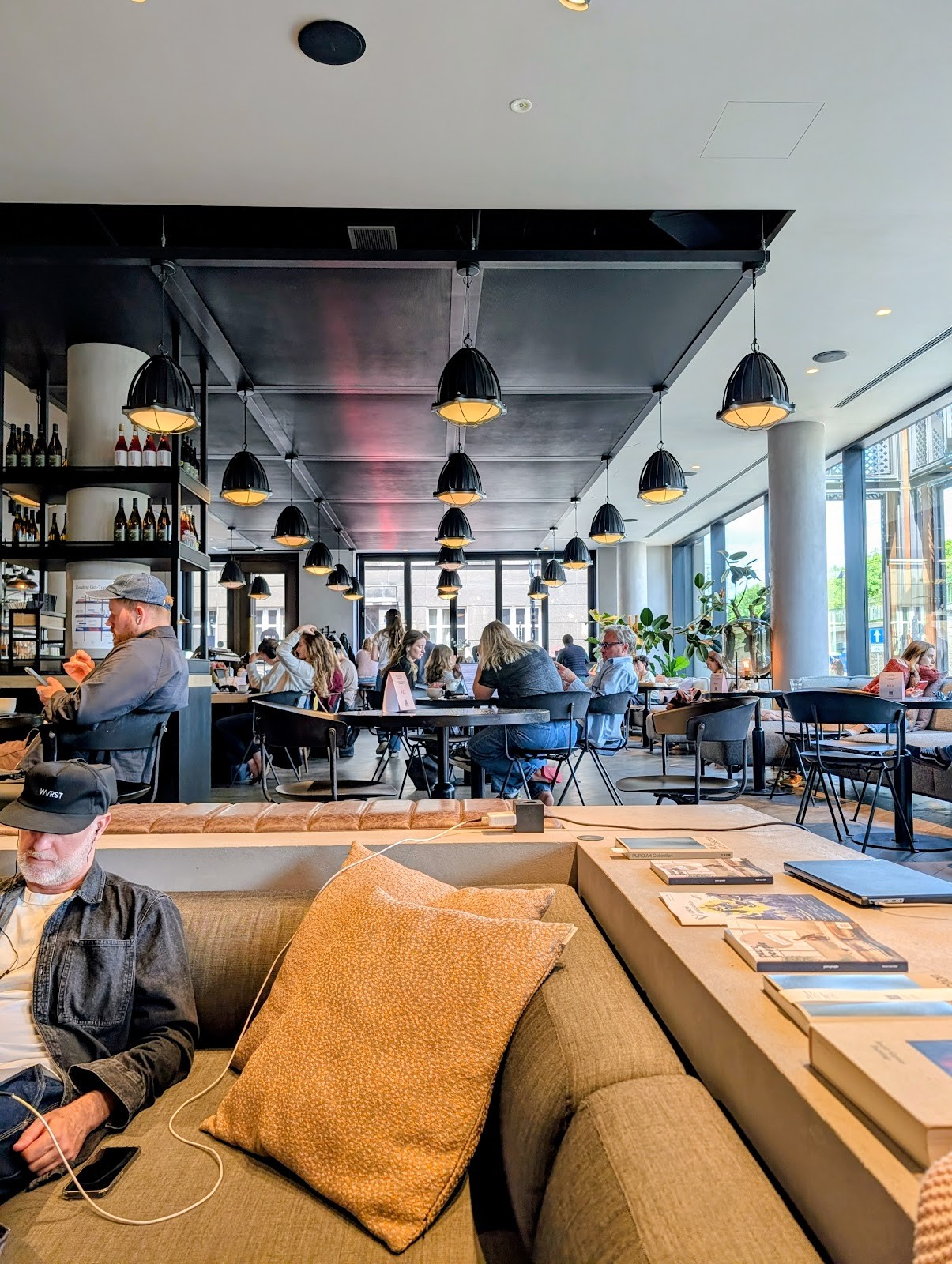 MAK Bread&Coffee: the place