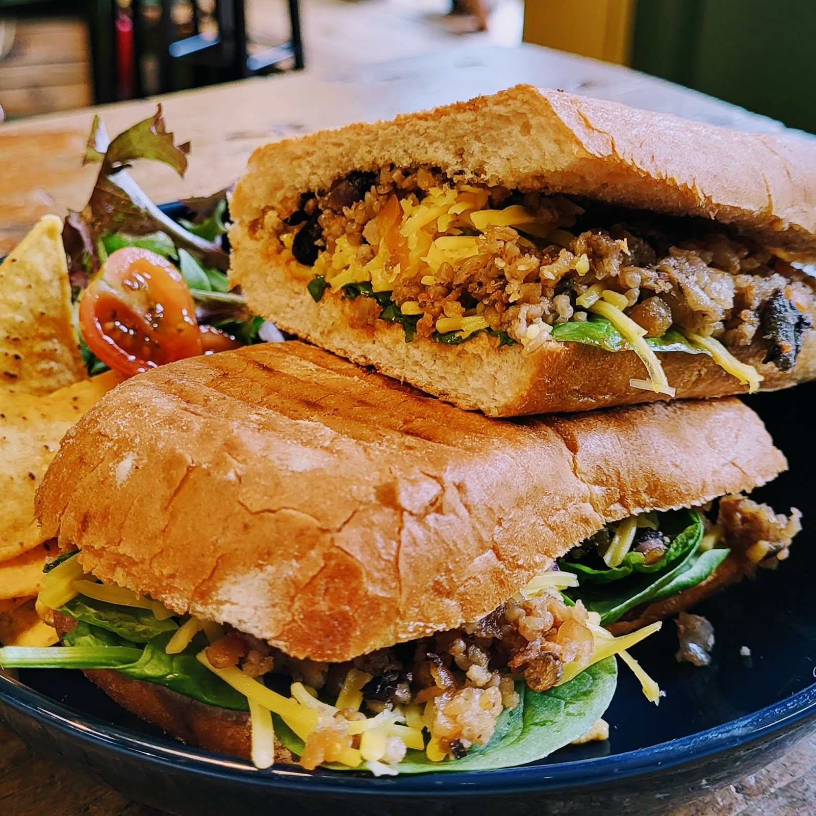 Curran Geal: food & drinks