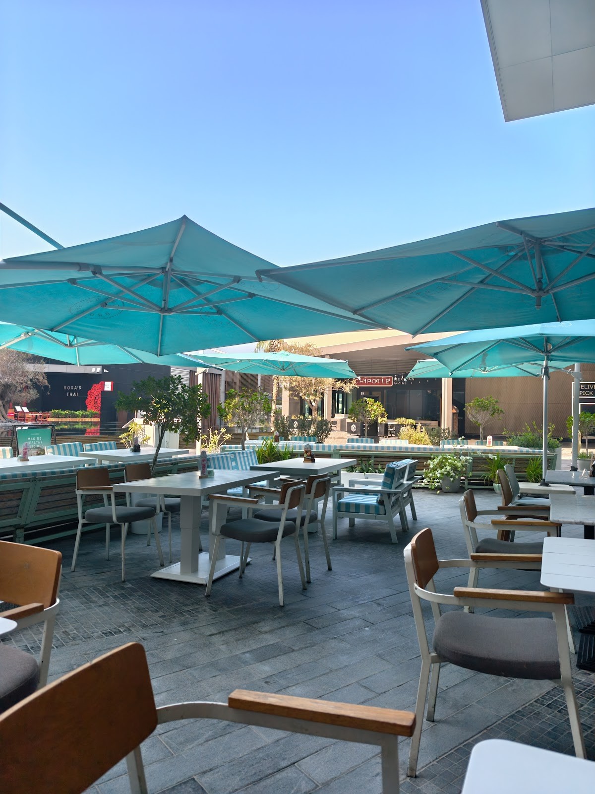 Common Grounds - JBR: the place