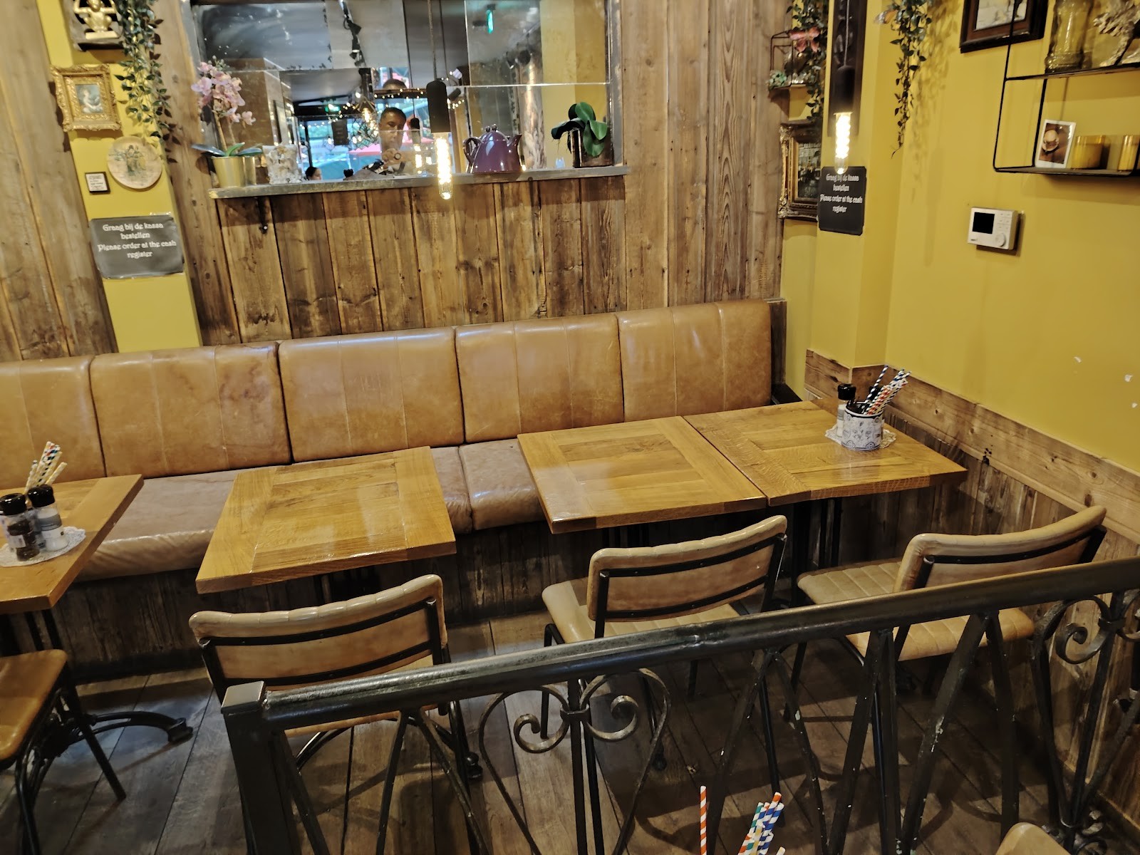 Chimney Cake Bakery & Café: the place