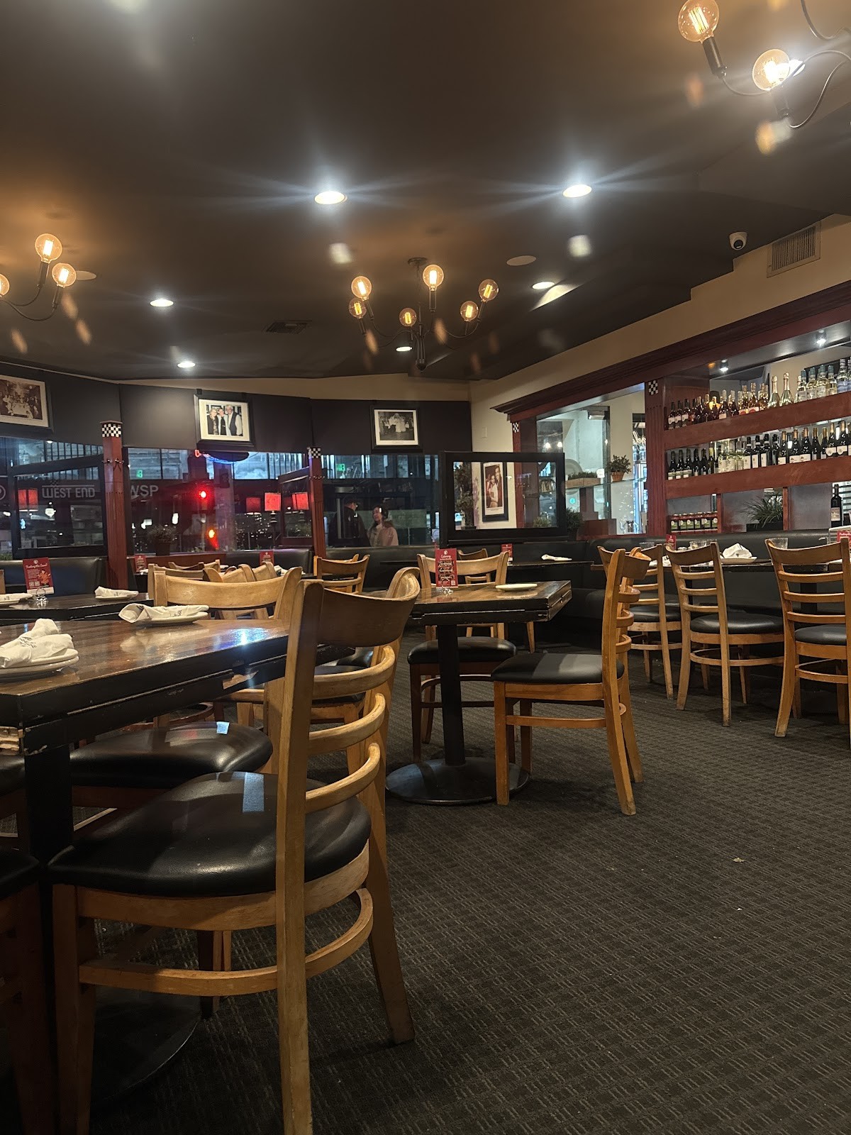 Maria's Neighborhood Italian Kitchen: the place