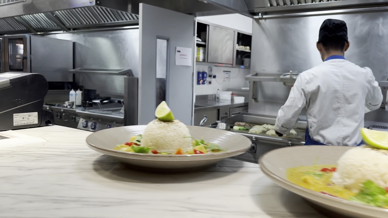 wagamama - Bicocca Village: the place