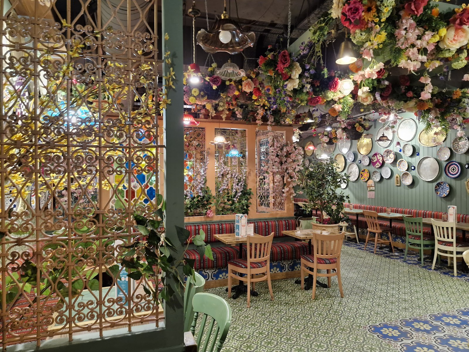 Comptoir Libanais Birmingham: the place