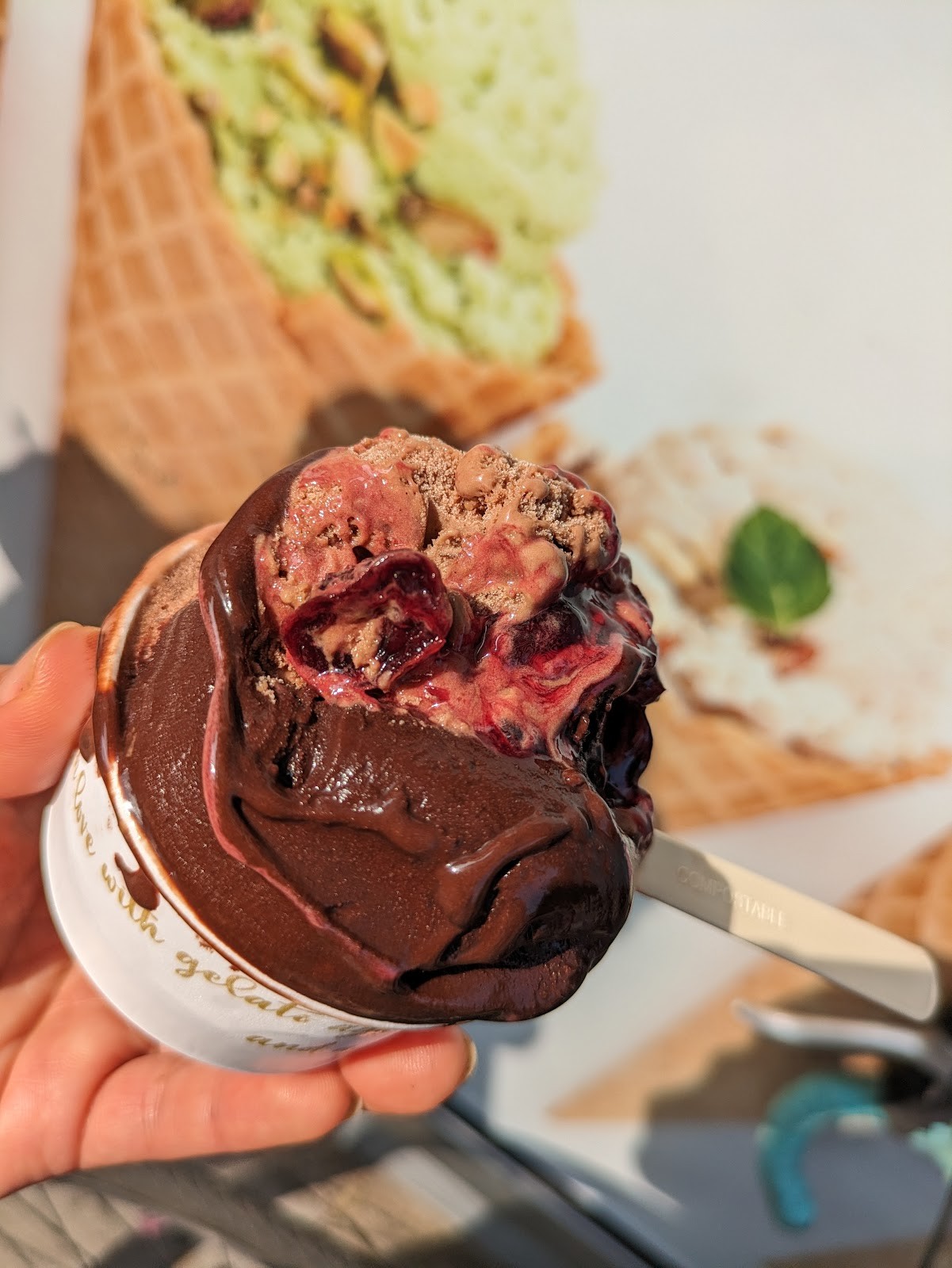 Romeo & Giulietta Artisan Gelateria: food & drinks