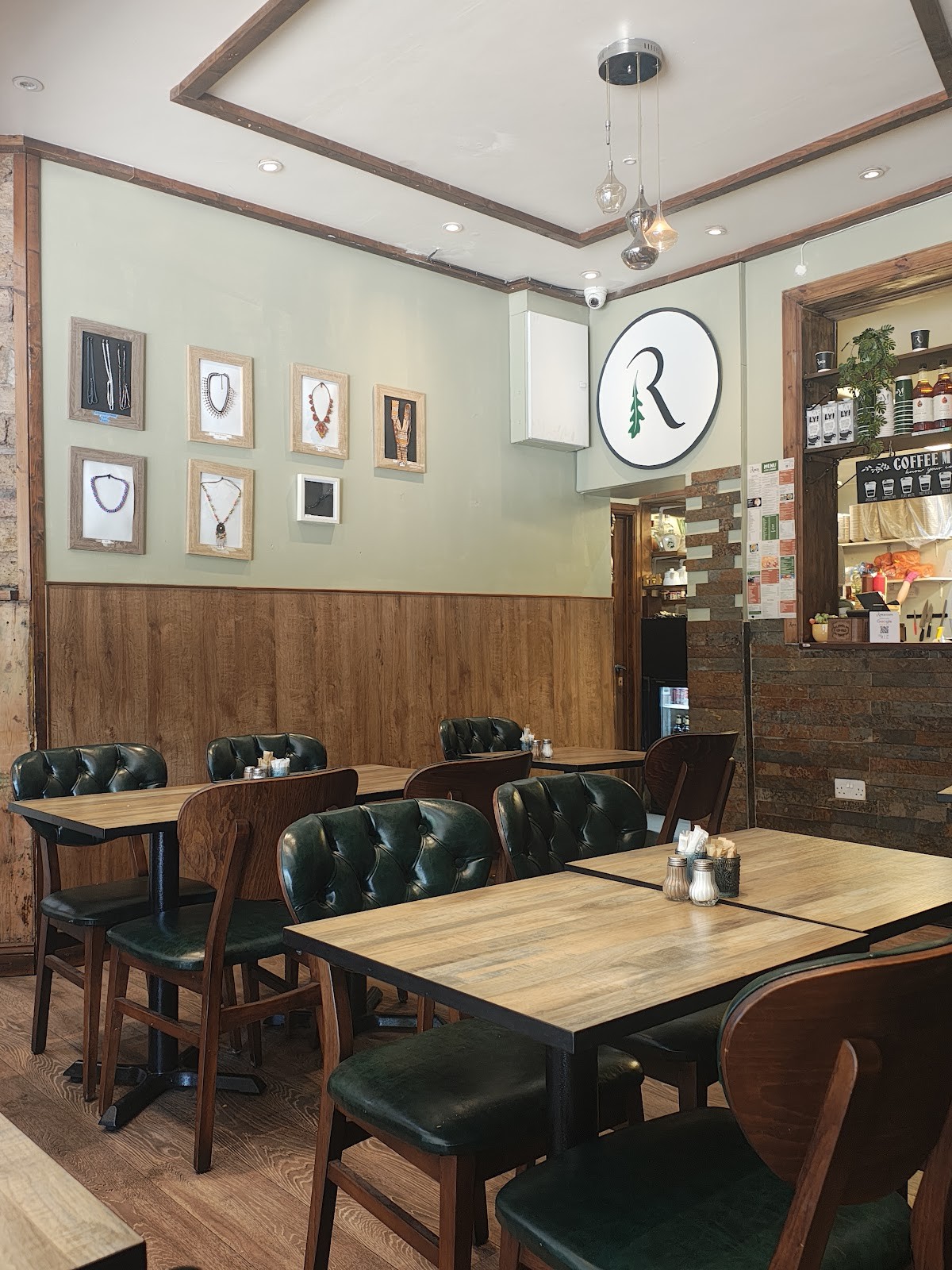 Roca Cafe: the place