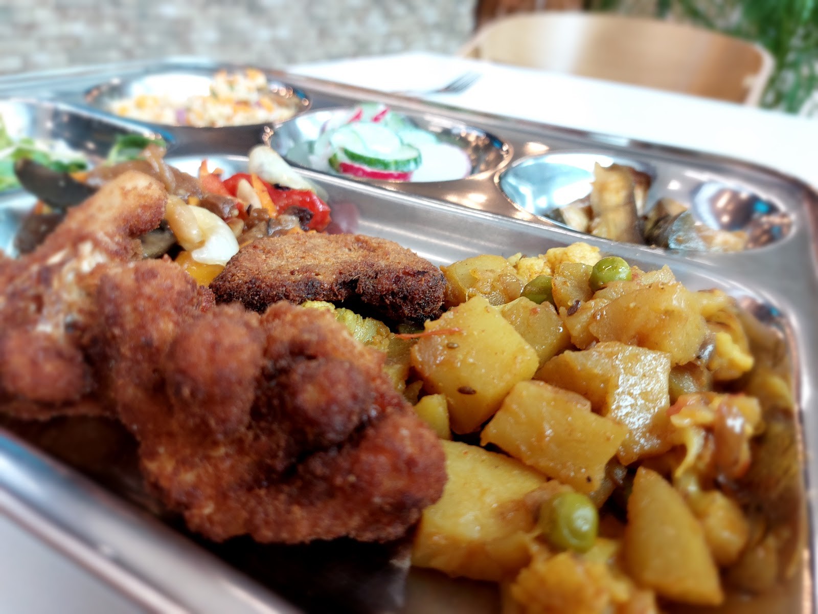 Dhaba Beas: food & drinks