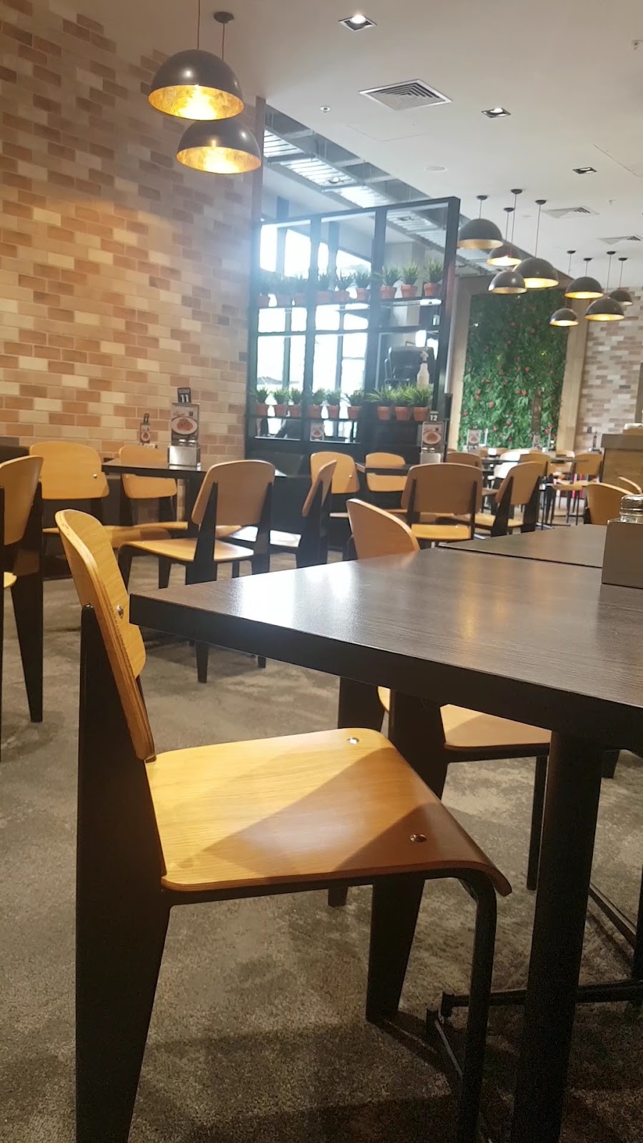 The Coffee Club: the place