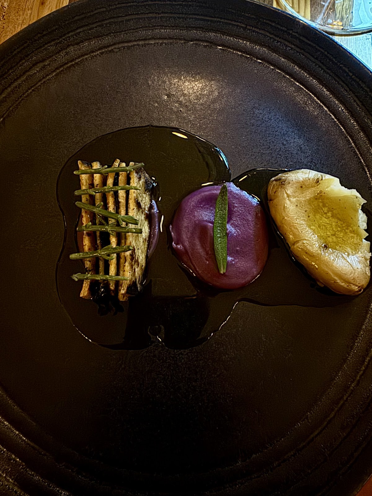 Em Carne Viva: food & drinks