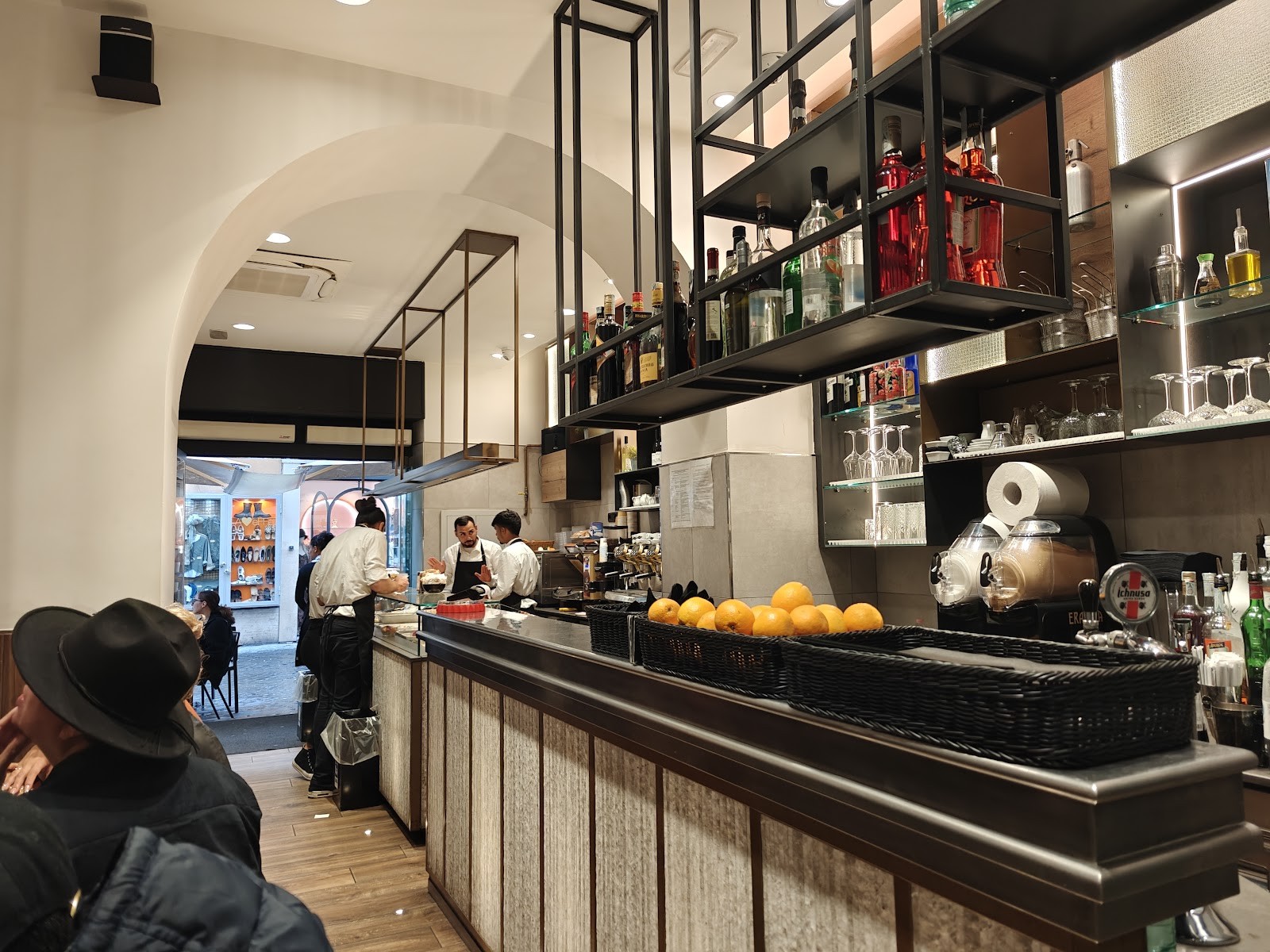 Grano, Frutta e Farina Bakery: the place