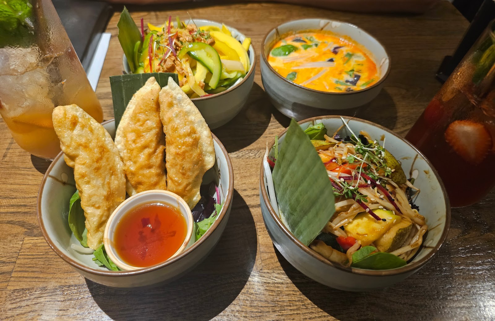 Zen Chay - Asian Vegan Restaurant: food & drinks