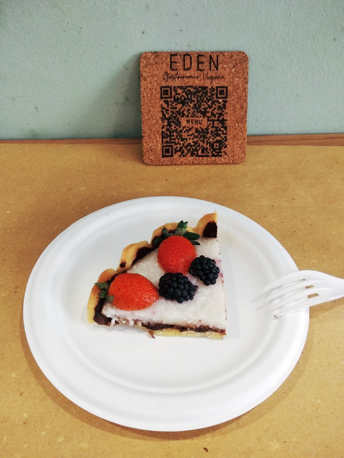 E’DEN Gastronomia Vegana: food & drinks