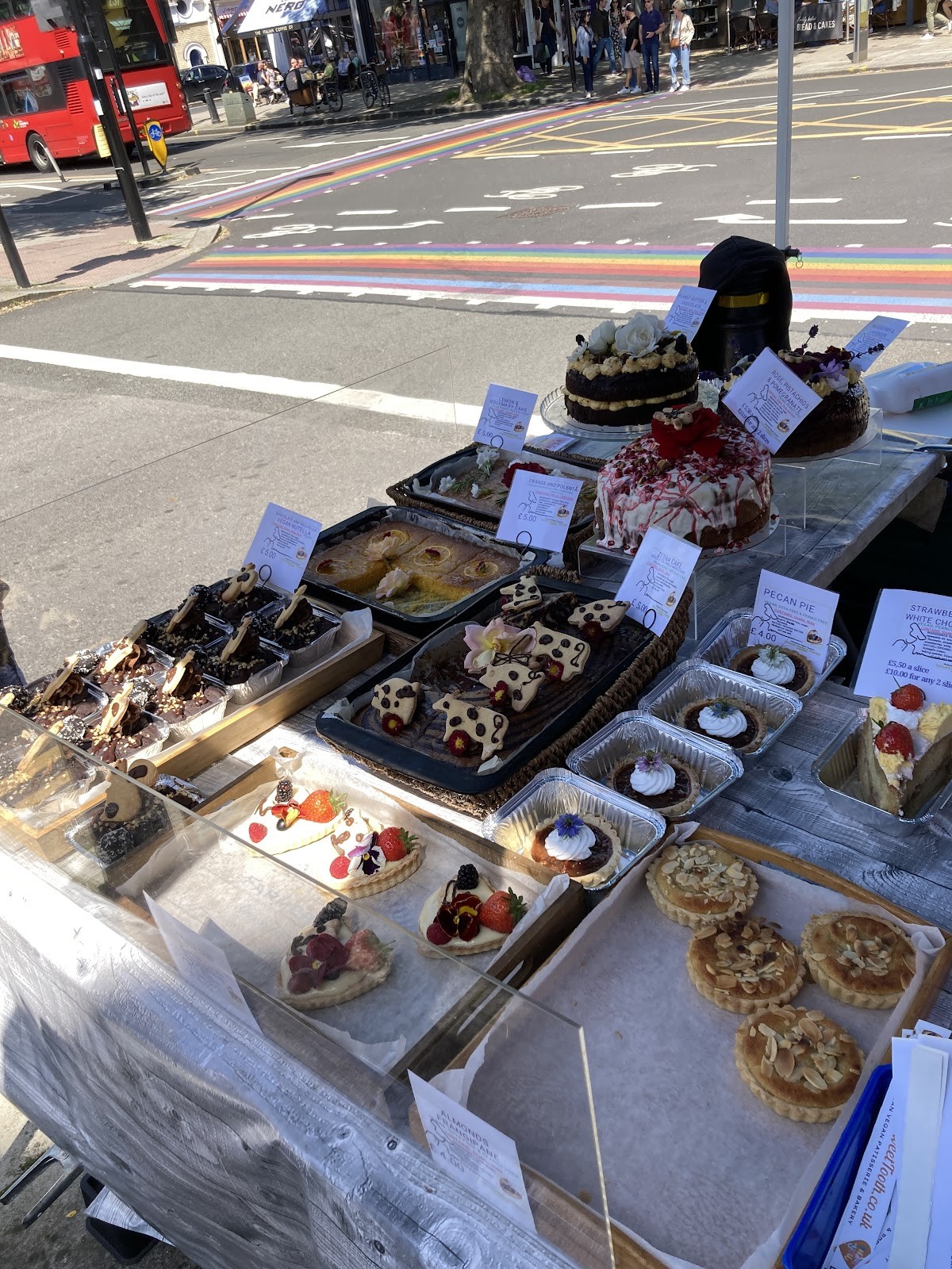 Vegan Sweet Tooth: food & drinks