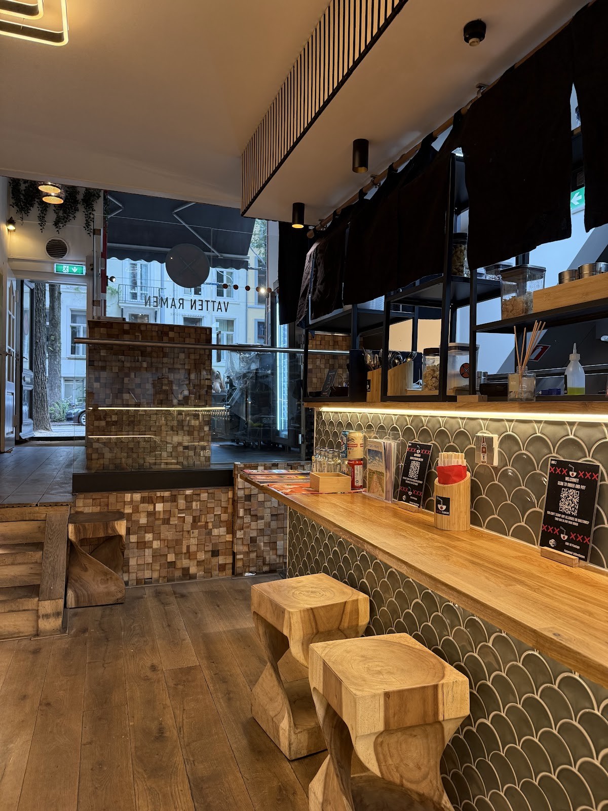 Vatten Ramen LABO Plantage: the place