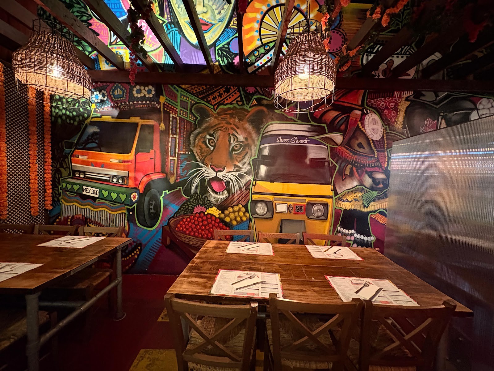 Indian Tiffin Room: the place