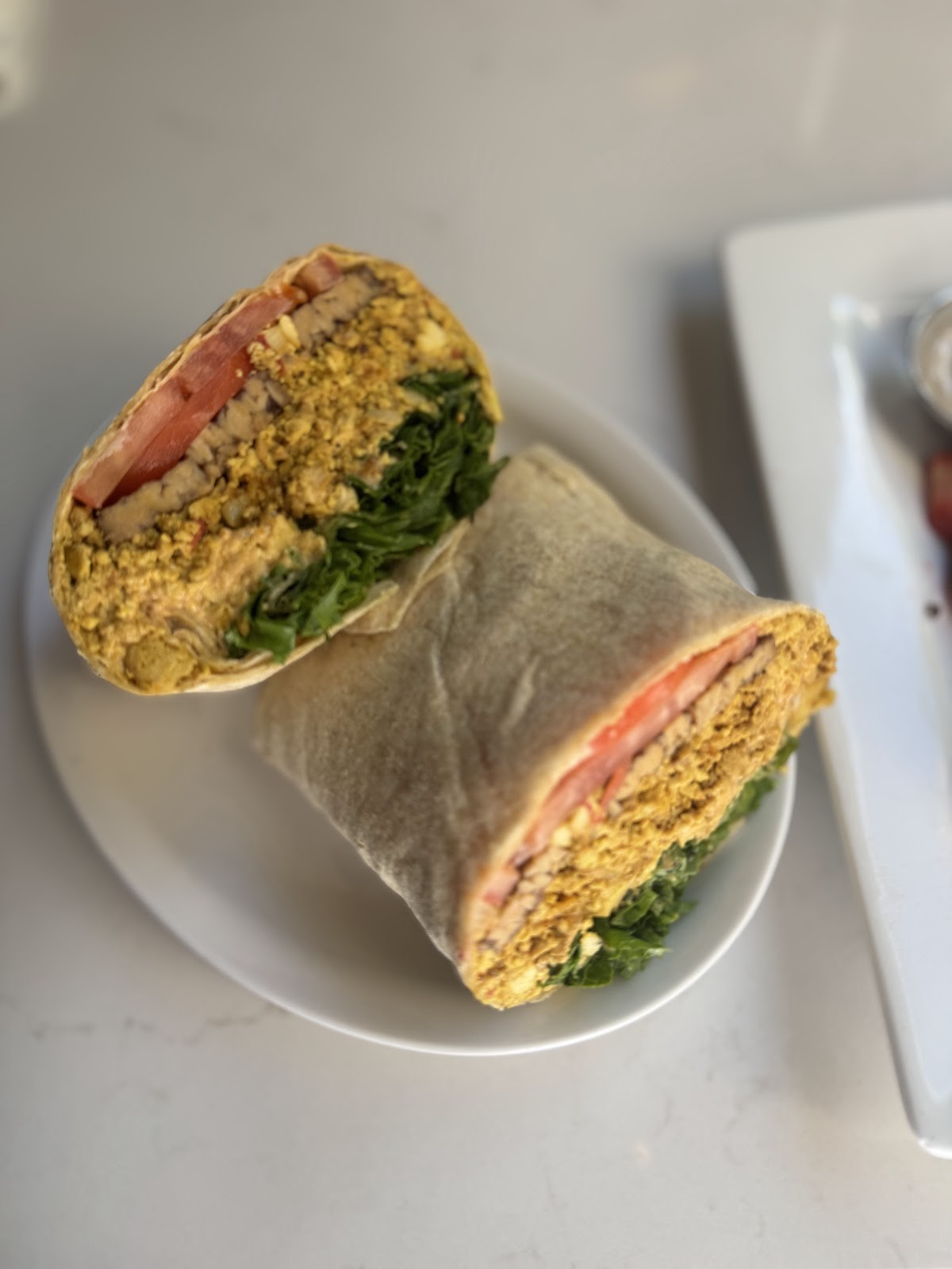 Aux Vivres Westmount: food & drinks