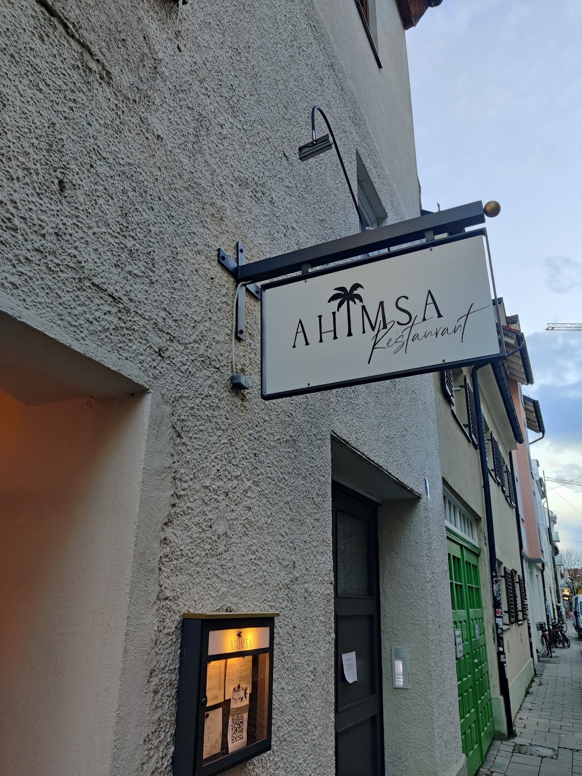 Ahimsa Restaurant: the place