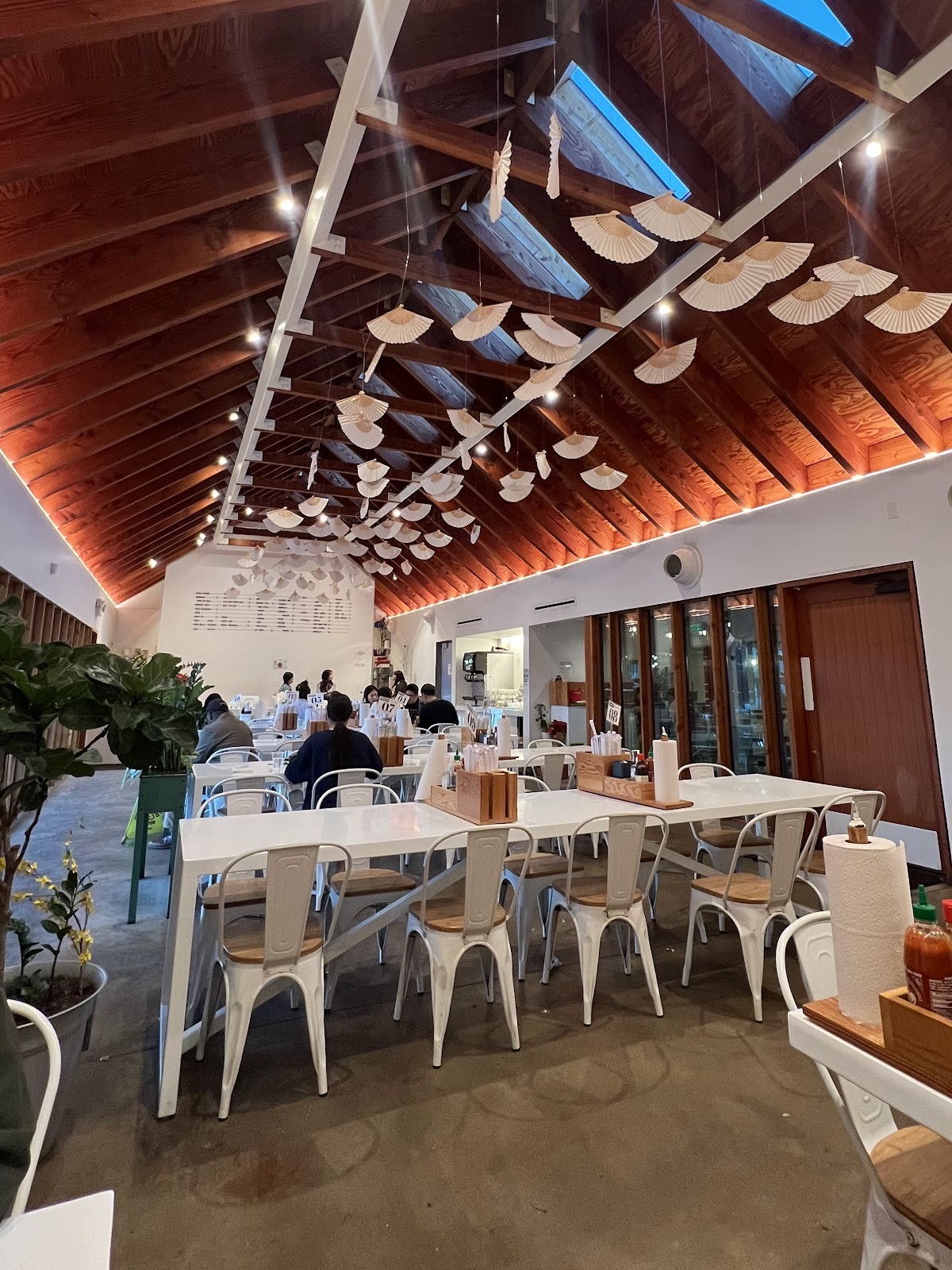 Sip Pho: the place
